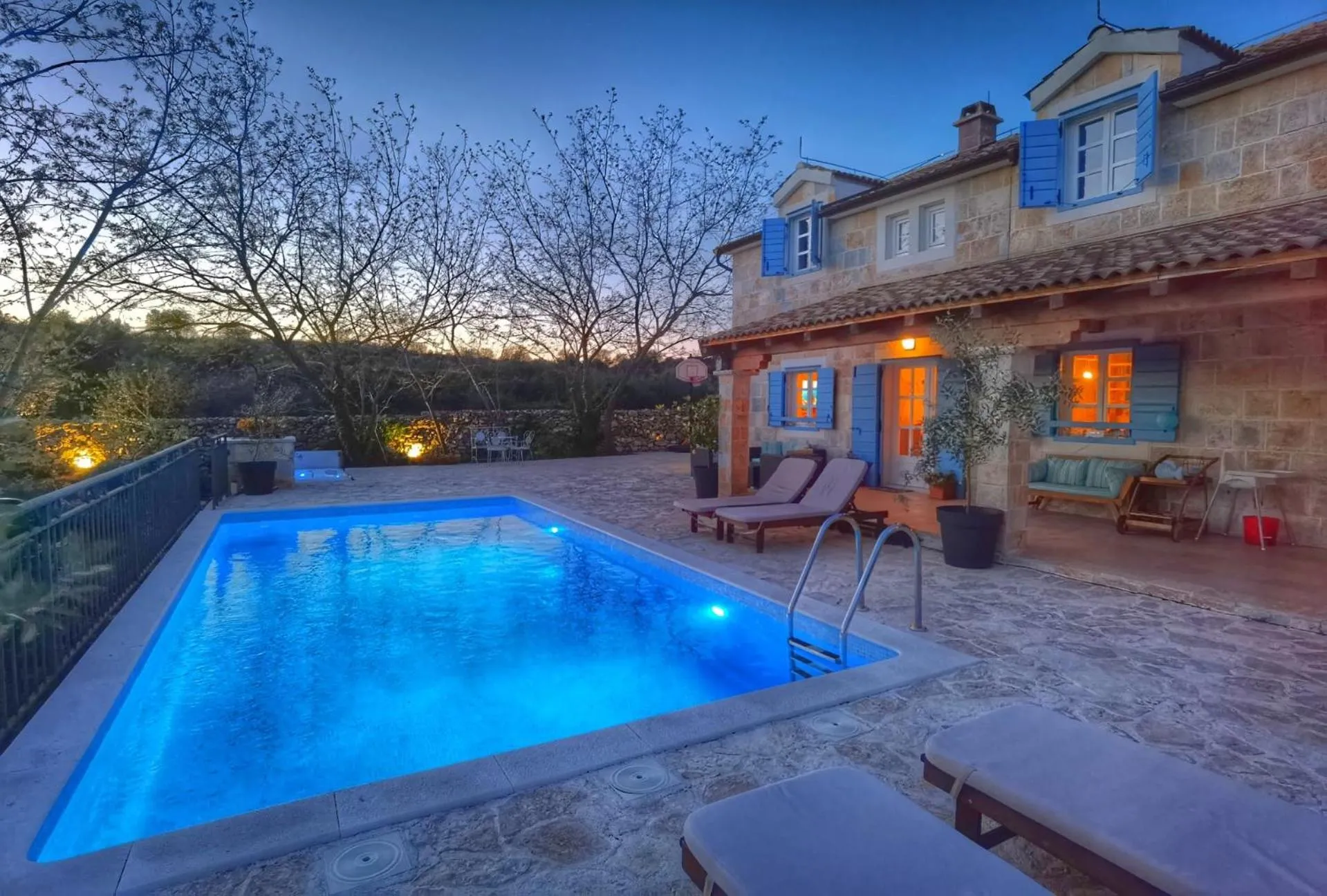 Property building in Villa Mare