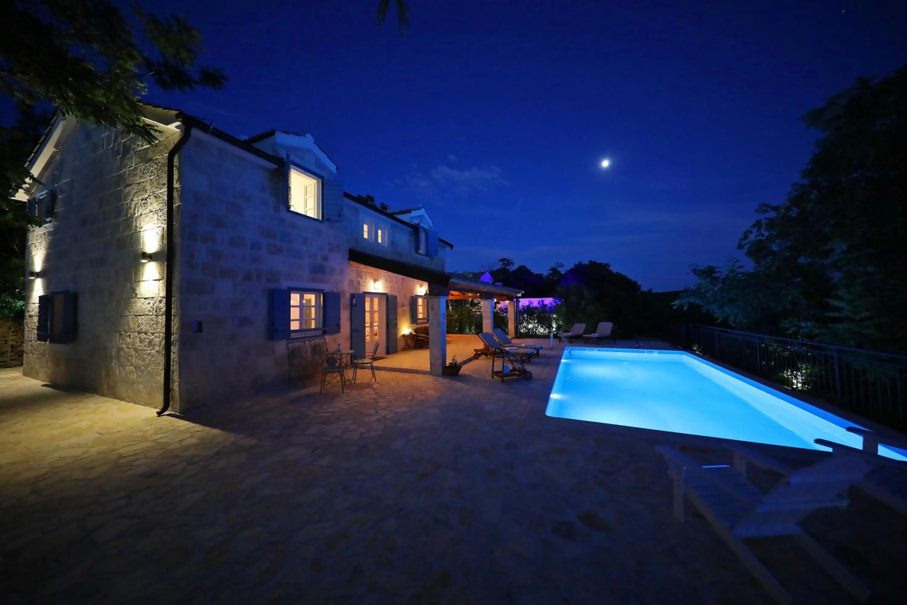 Area and facilities in Villa Mare