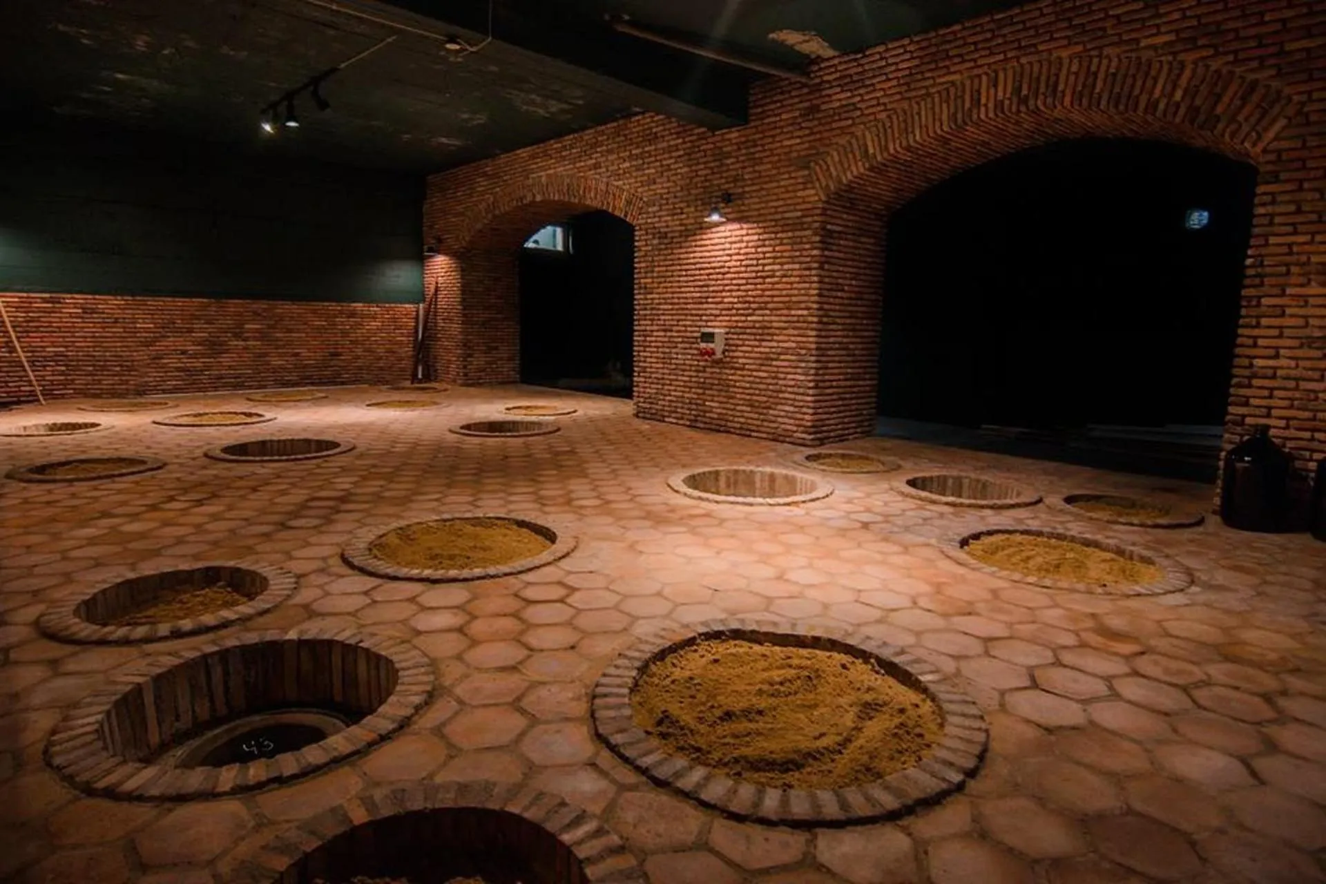 Alcoholic drinks in Hotel Tela & Mareli Winery