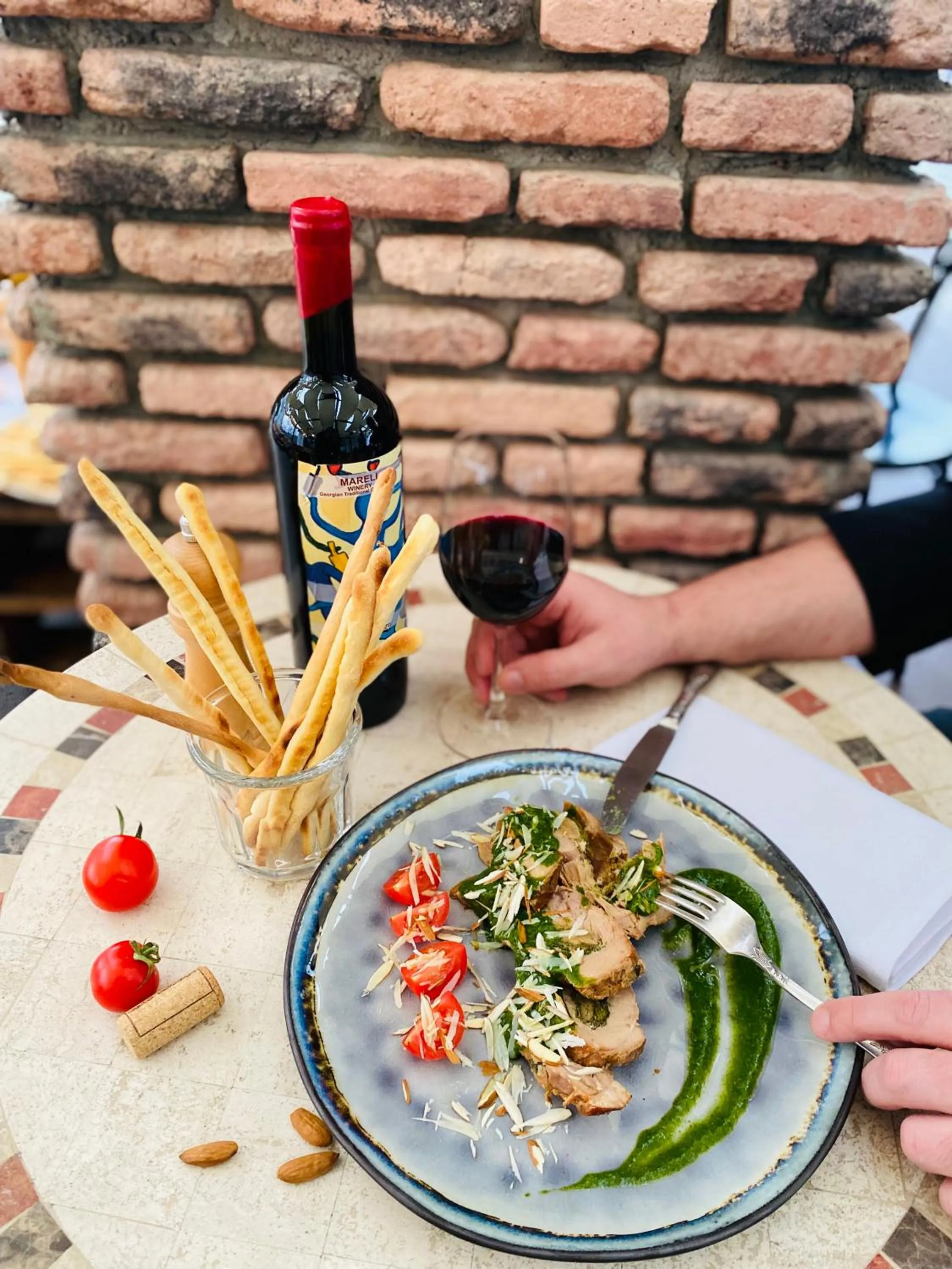 Food and drinks in Hotel Tela & Mareli Winery