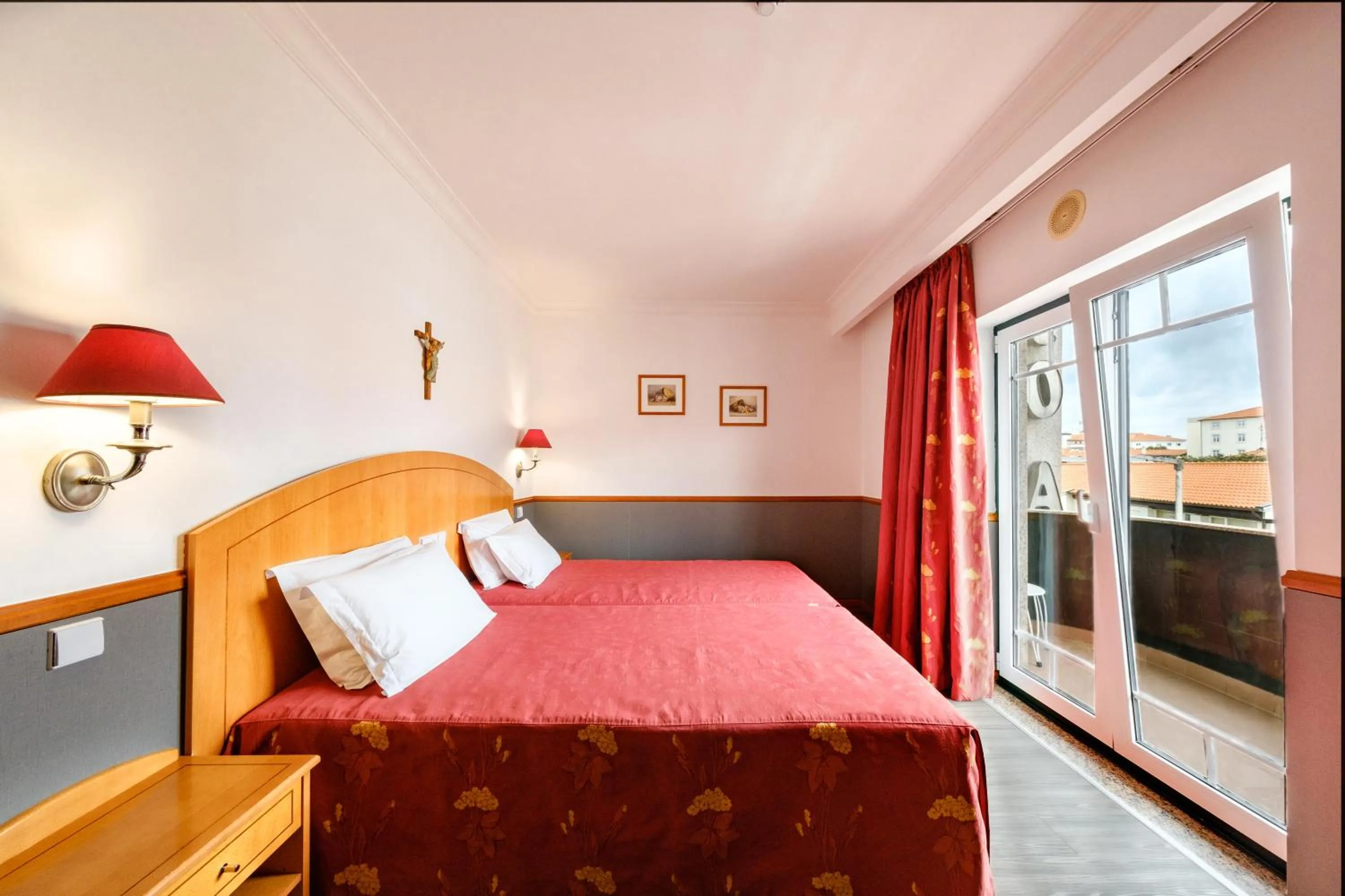 Bedroom, Bed in Hotel Santo Amaro - SA Hotels