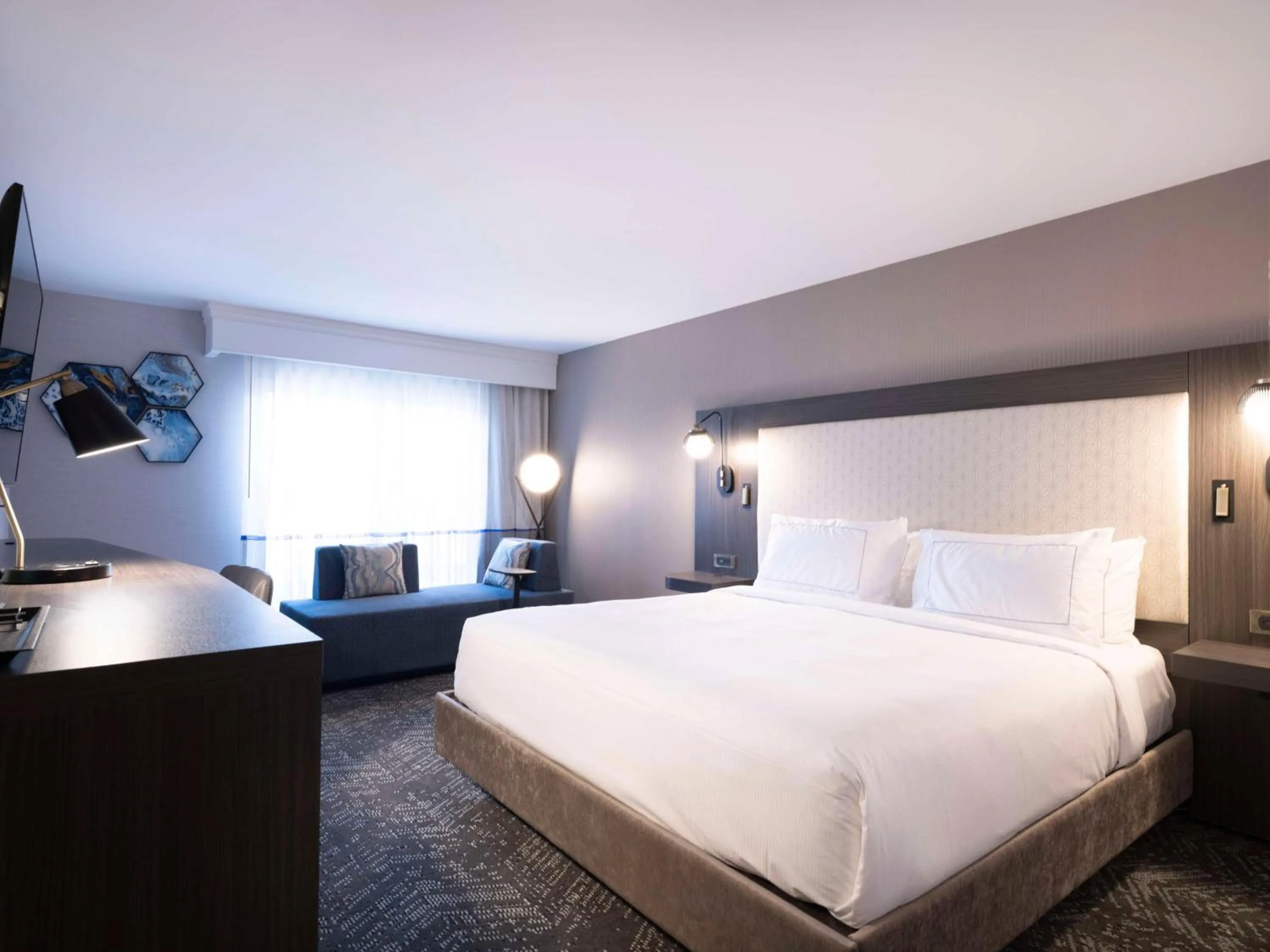 Bed in Premiere Suites