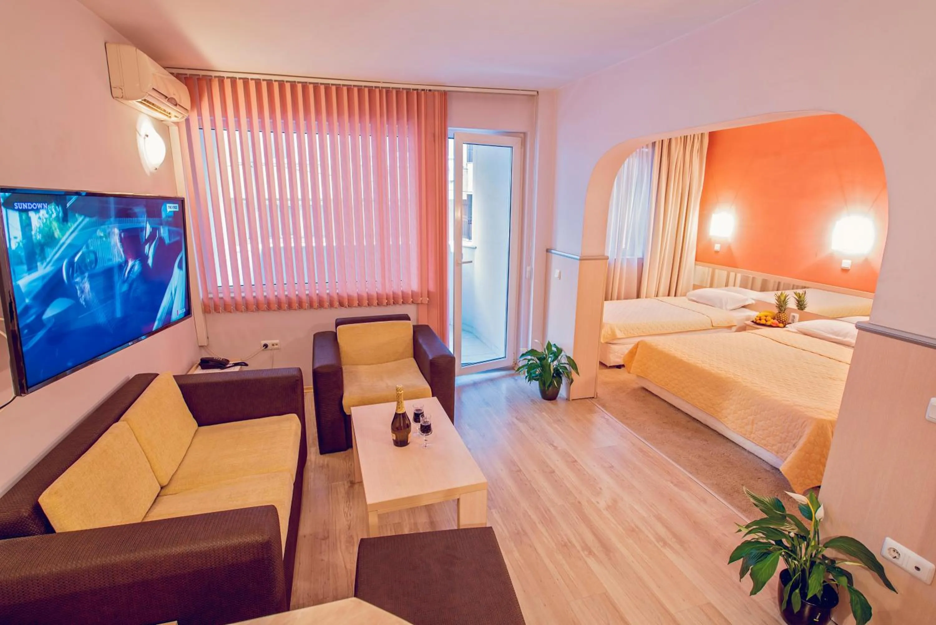 Seating area, Bed in Family Hotel Gran Ivan