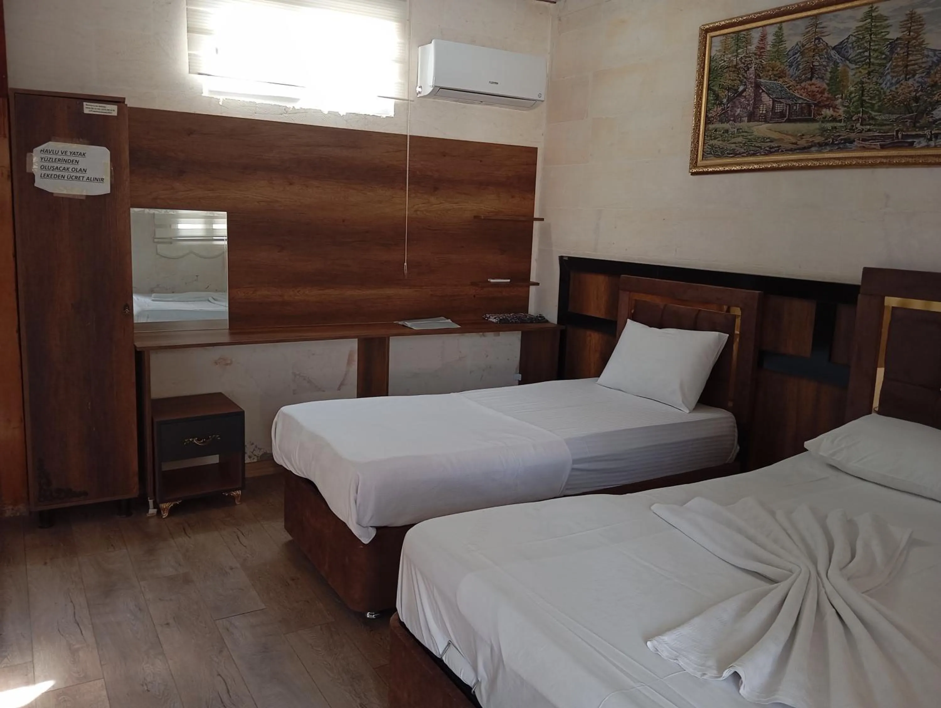 Bed in Aslan Guest House