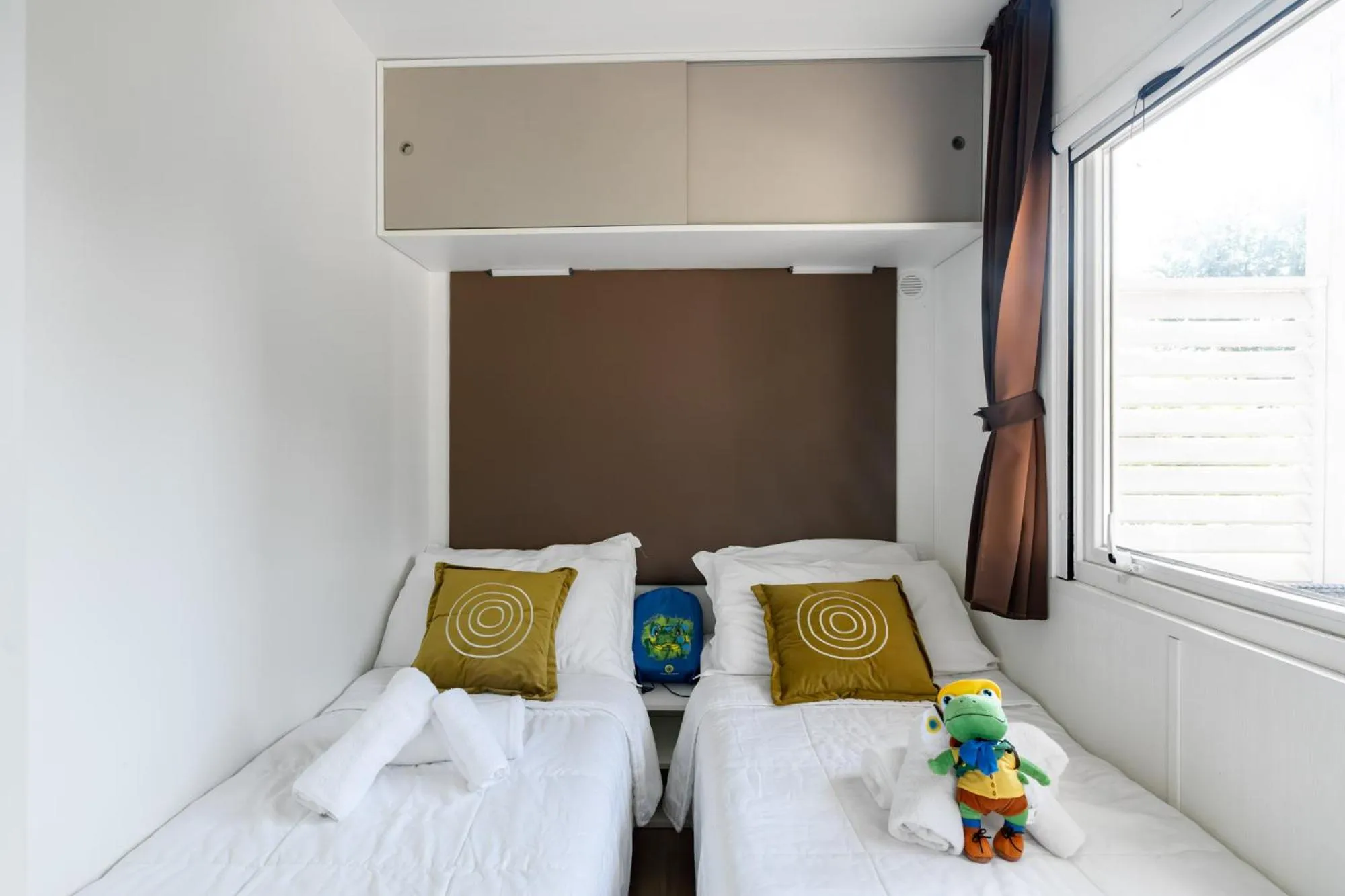 Bed in Club del Sole Spina Family Collection