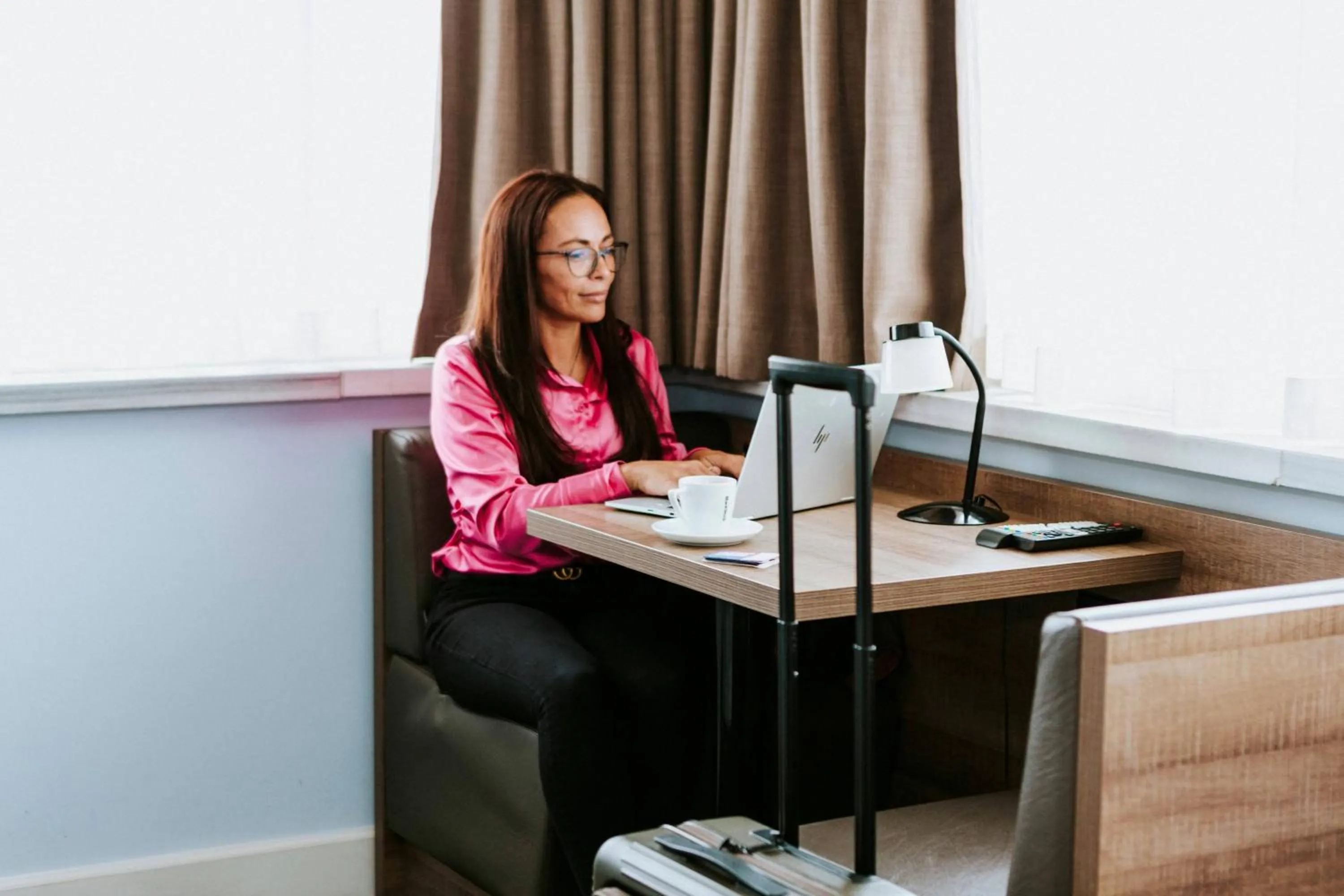 Seating area in Rotterdam Teleport Hotel