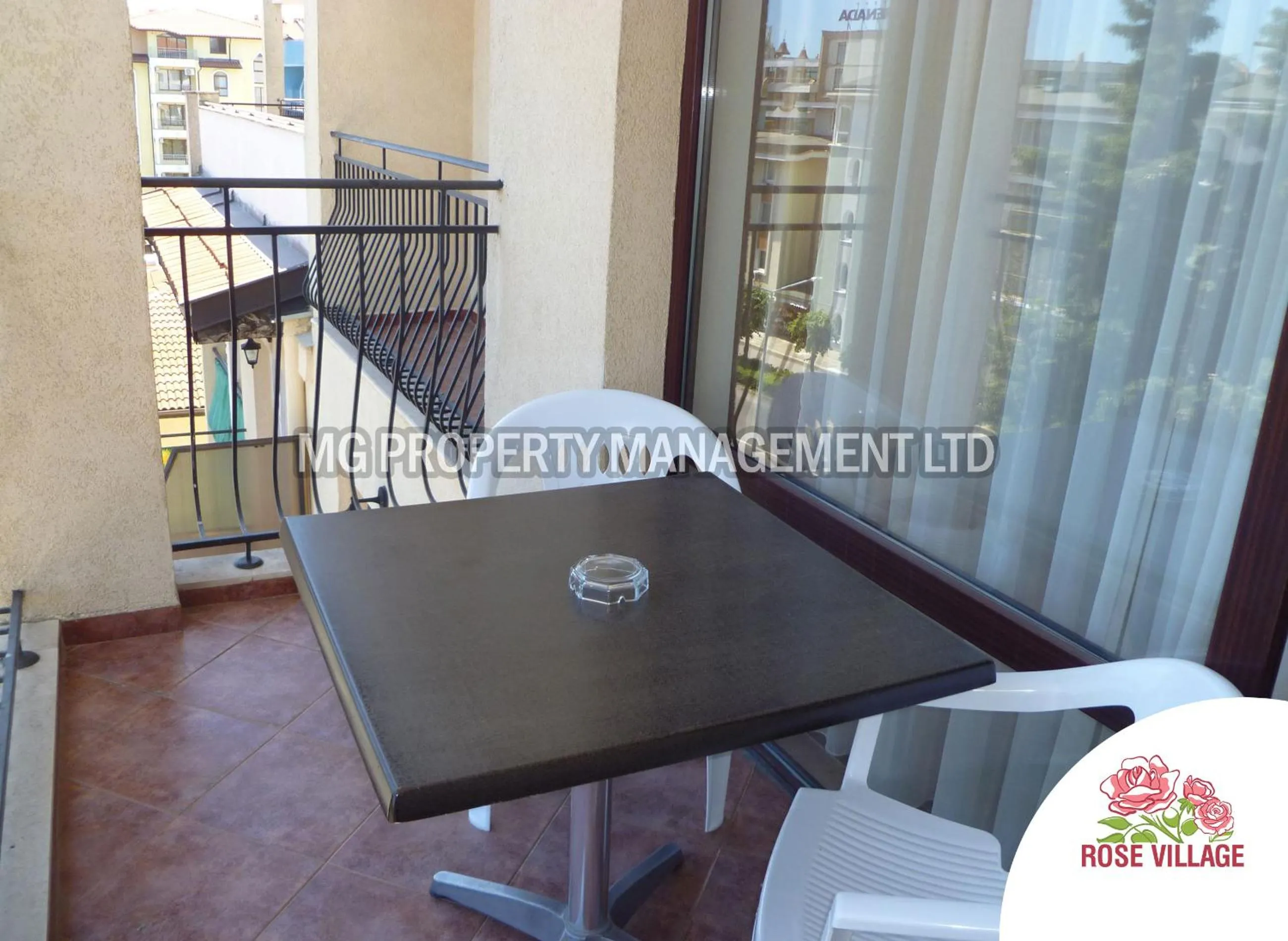 Balcony/Terrace in Apartment Tourist Complex Rose Village