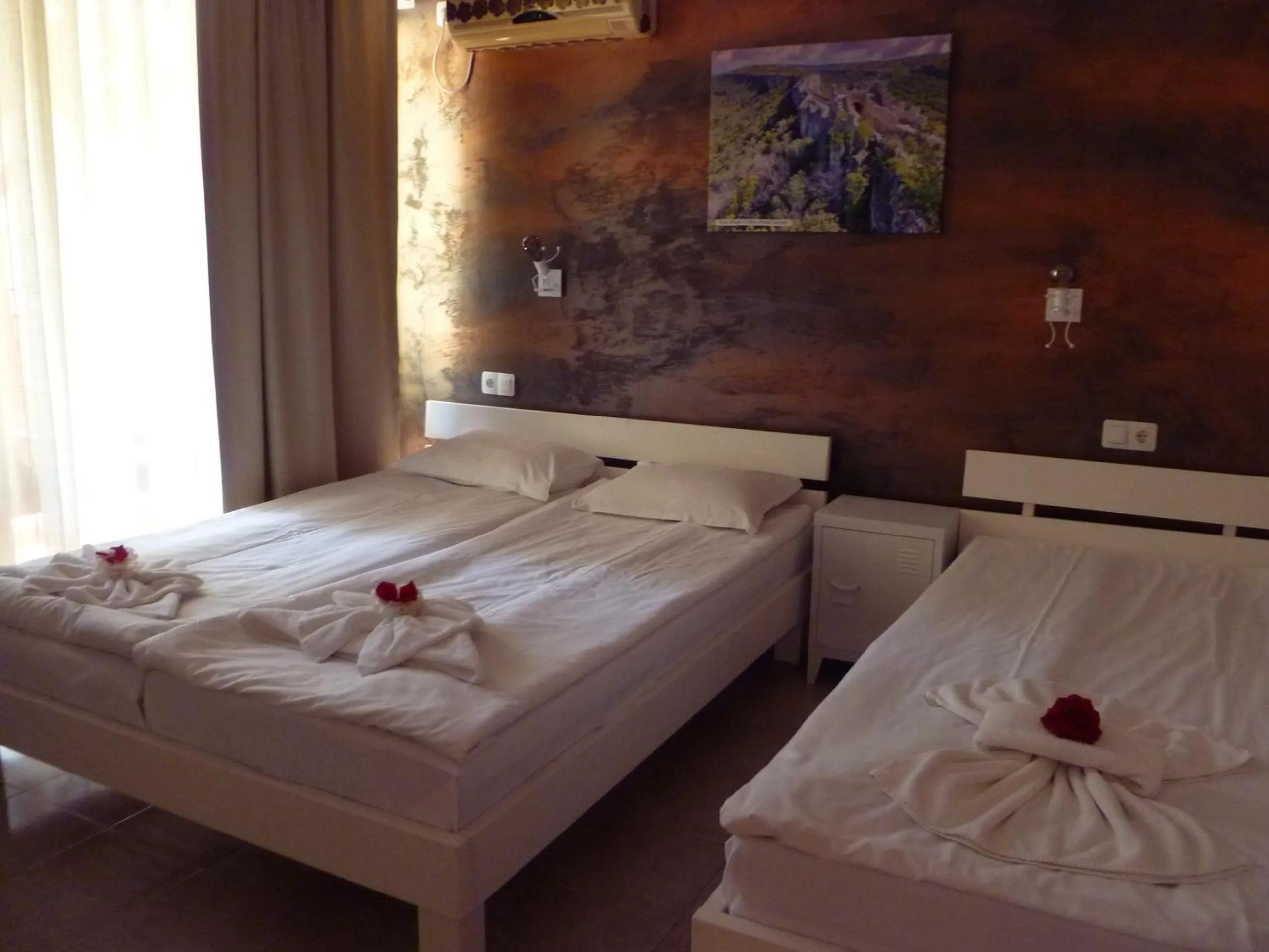 Bed in Apartment Tourist Complex Rose Village