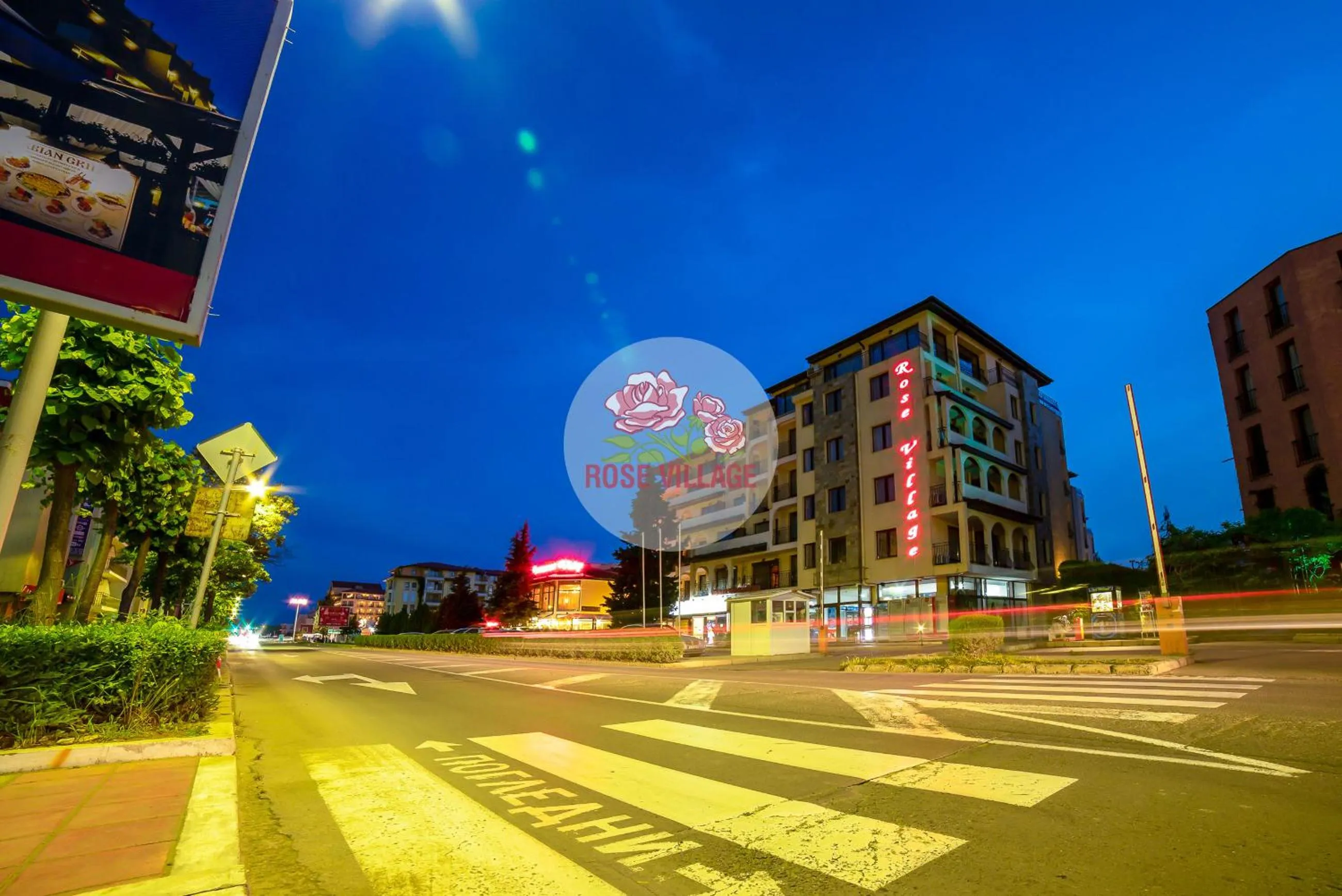 Night in Apartment Tourist Complex Rose Village