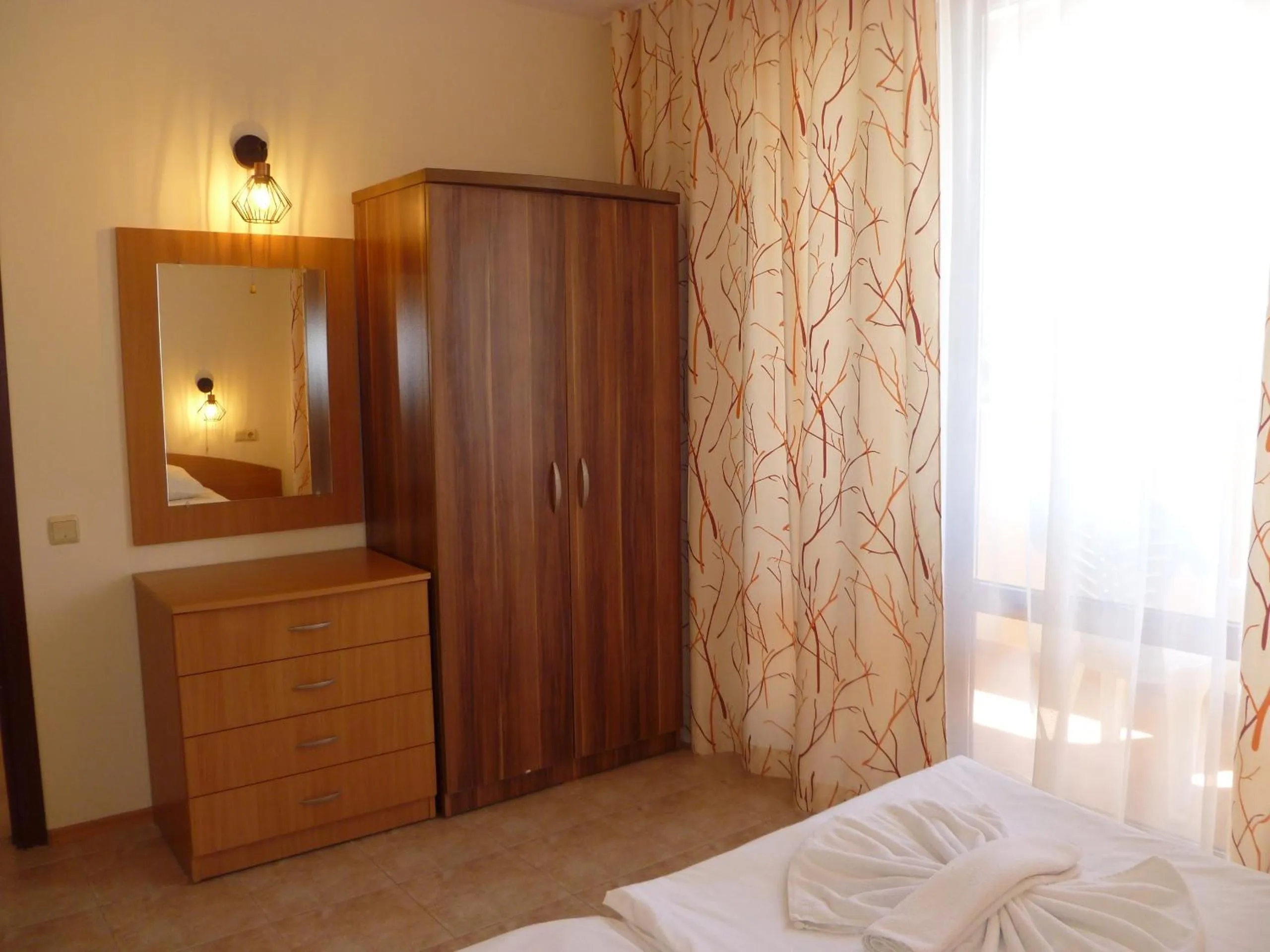 Property building, Bed in Apartment Tourist Complex Rose Village