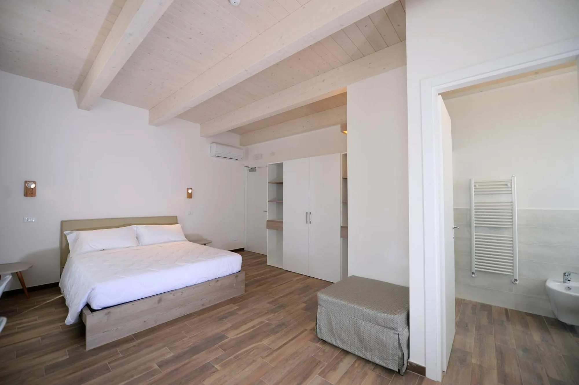 Bed in Club del Sole Vigna sul Mar Family Collection