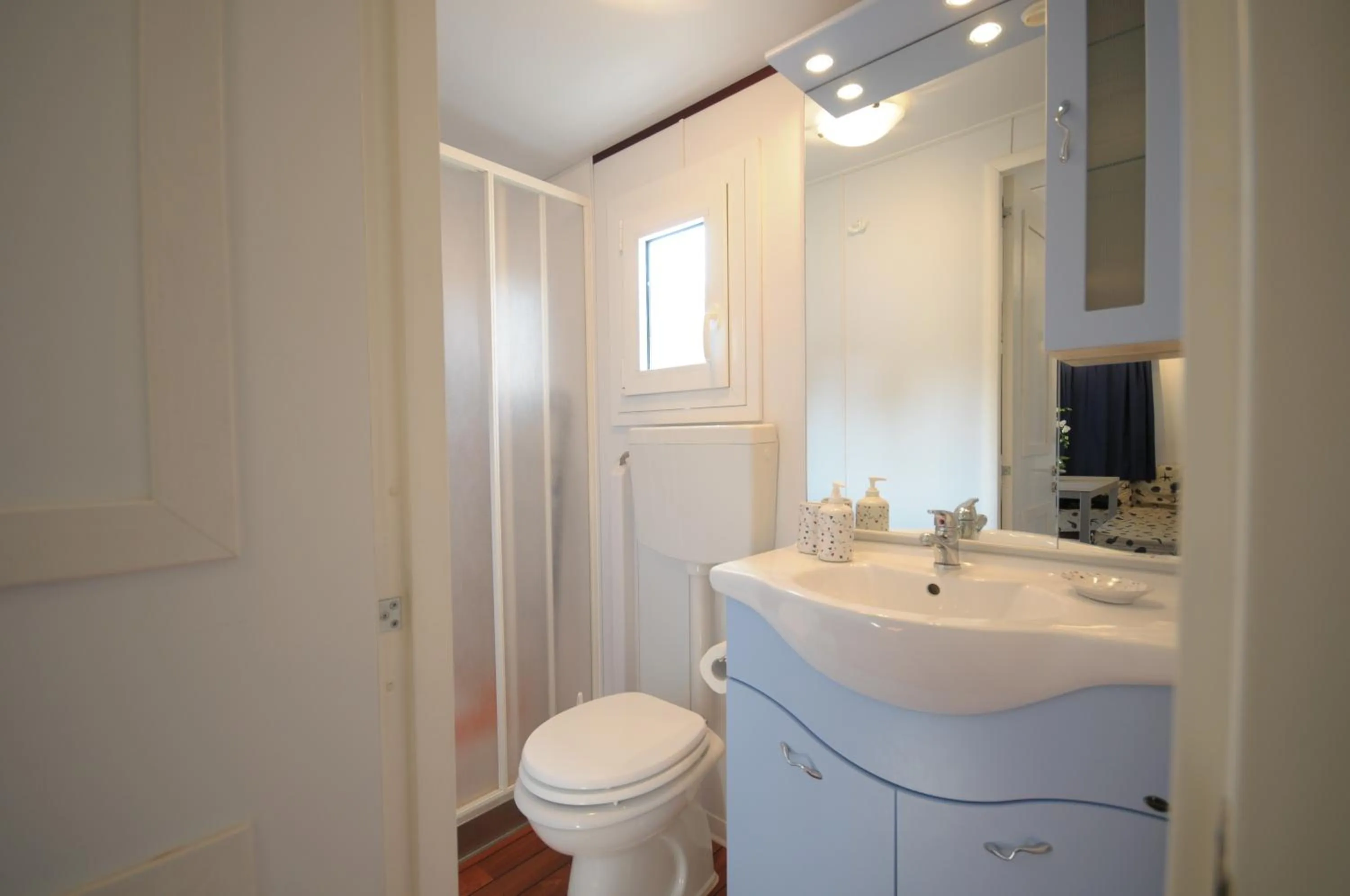 Bathroom in Club del Sole Vigna sul Mar Family Collection
