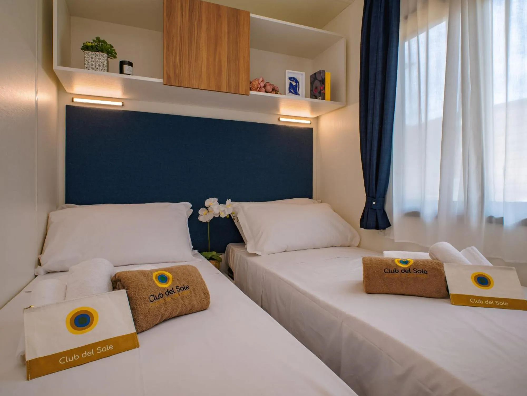 Bed in Club del Sole Vigna sul Mar Family Collection