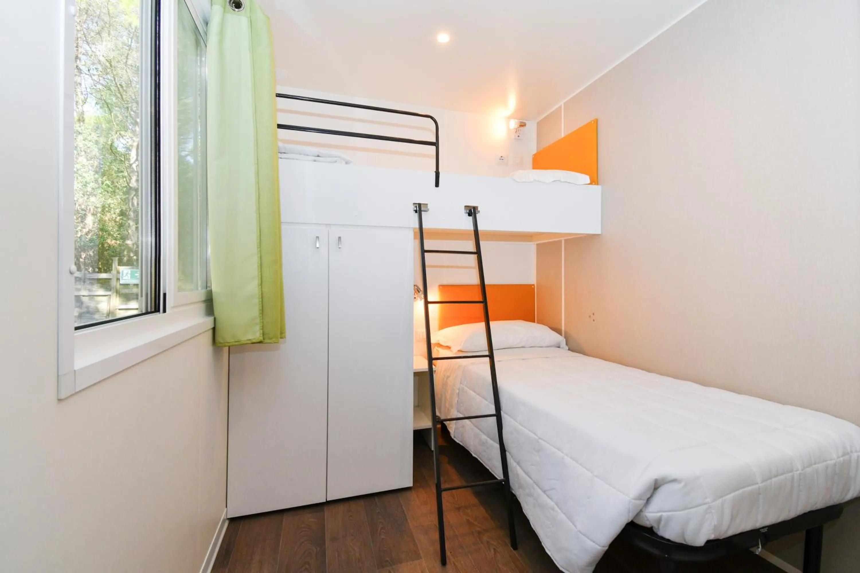 bunk bed, Bed in Club del Sole Vigna sul Mar Family Collection