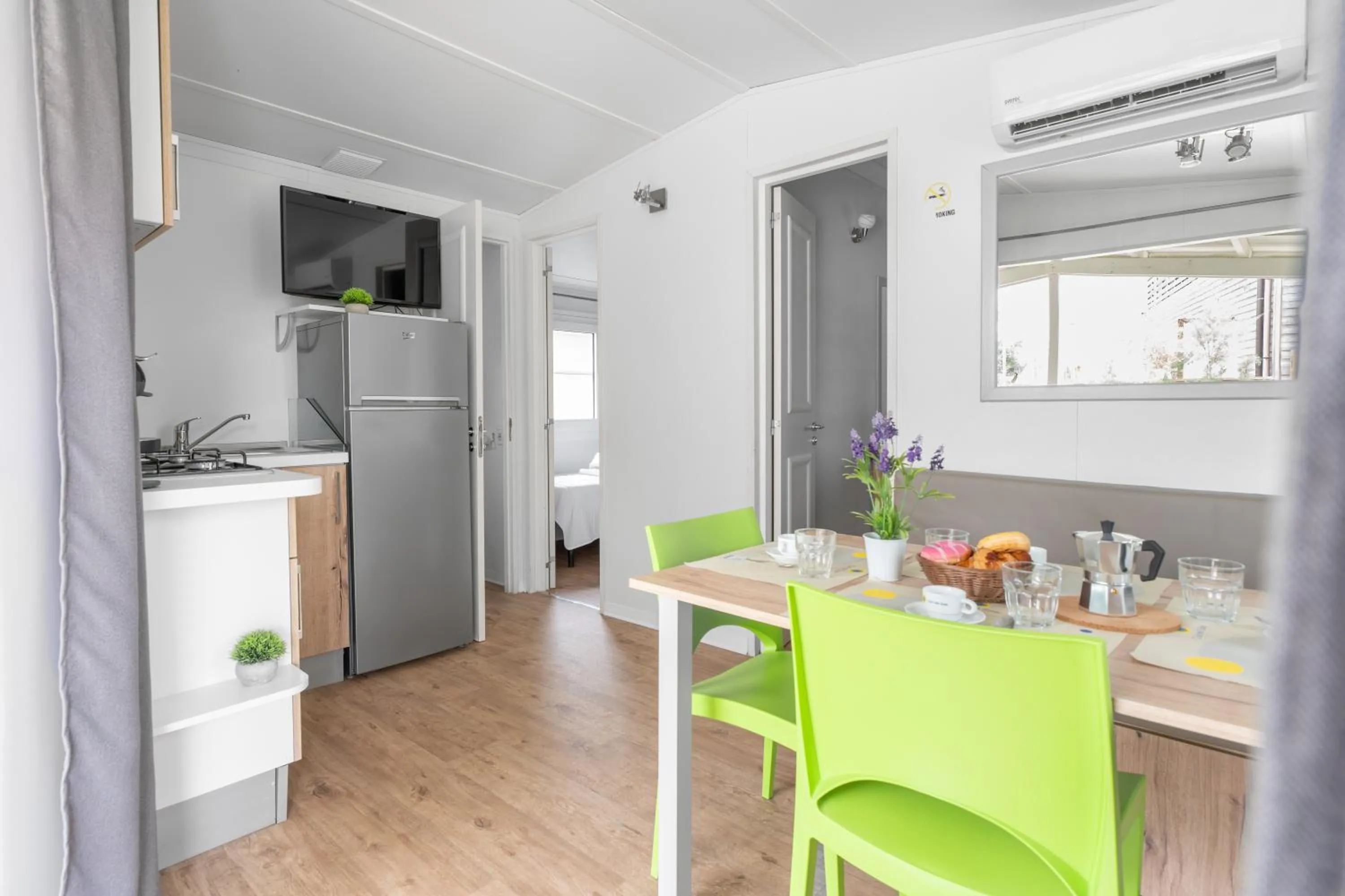 Kitchen or kitchenette in Club del Sole Vigna sul Mar Family Collection