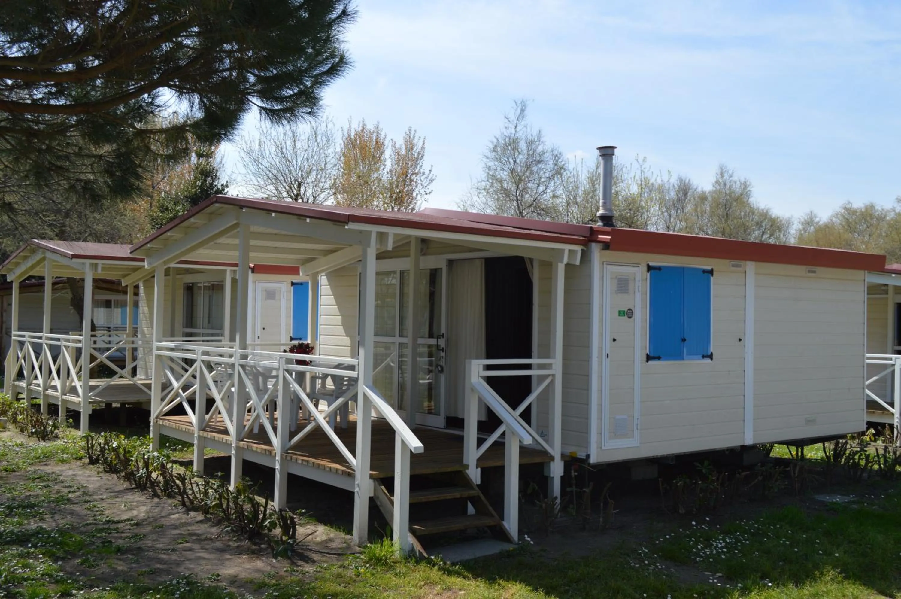 Property building in Club del Sole Vigna sul Mar Family Collection