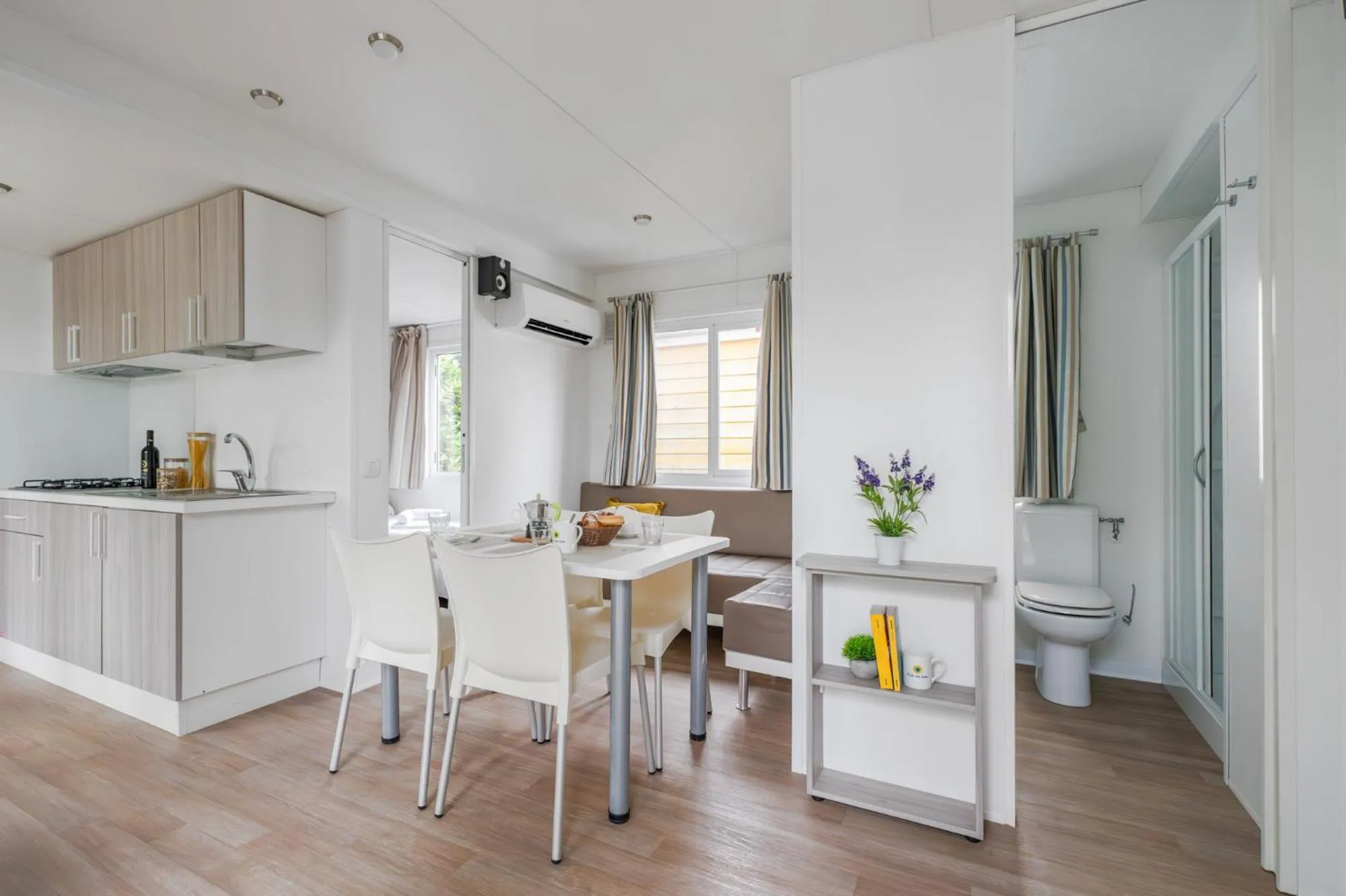 Kitchen or kitchenette in Club del Sole Vigna sul Mar Family Collection