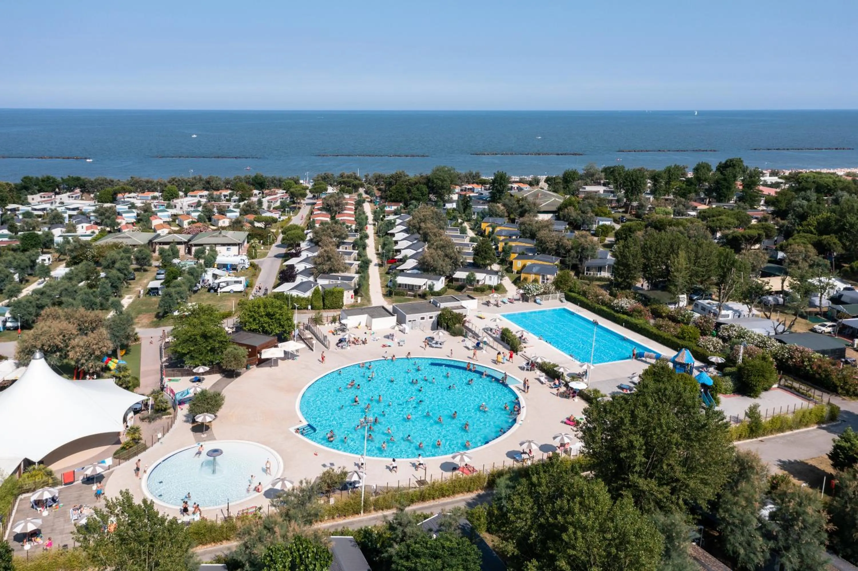 Pool view in Club del Sole Vigna sul Mar Family Collection