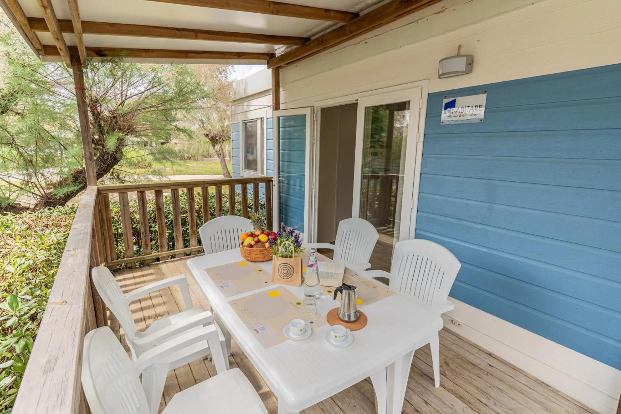 Property building in Club del Sole Vigna sul Mar Family Collection