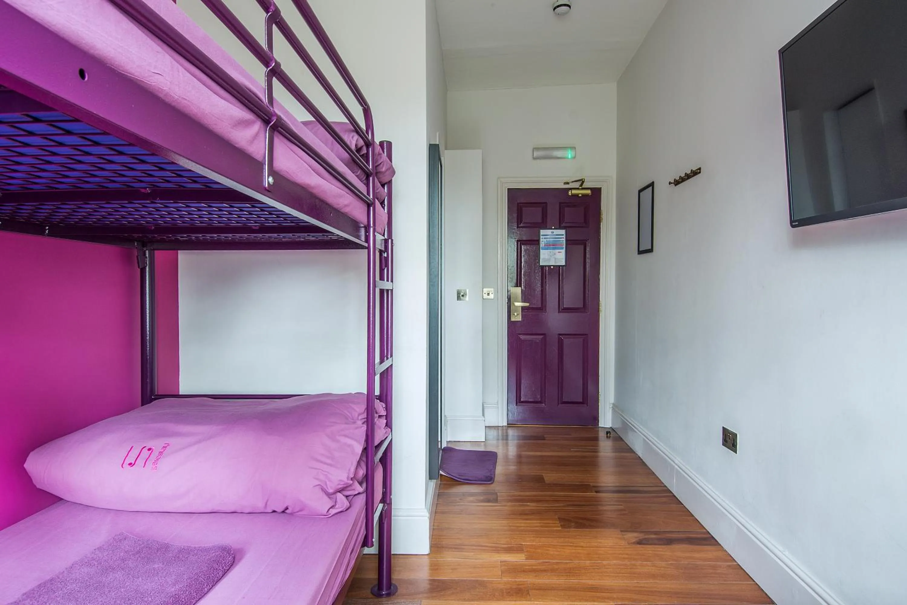 bunk bed, Bed in Safestay York Micklegate