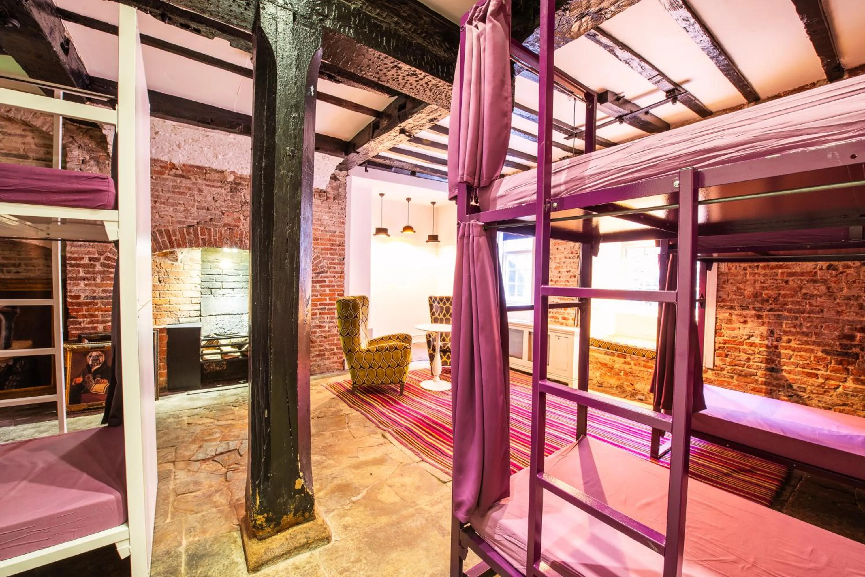 bunk bed, Bed in Safestay York Micklegate