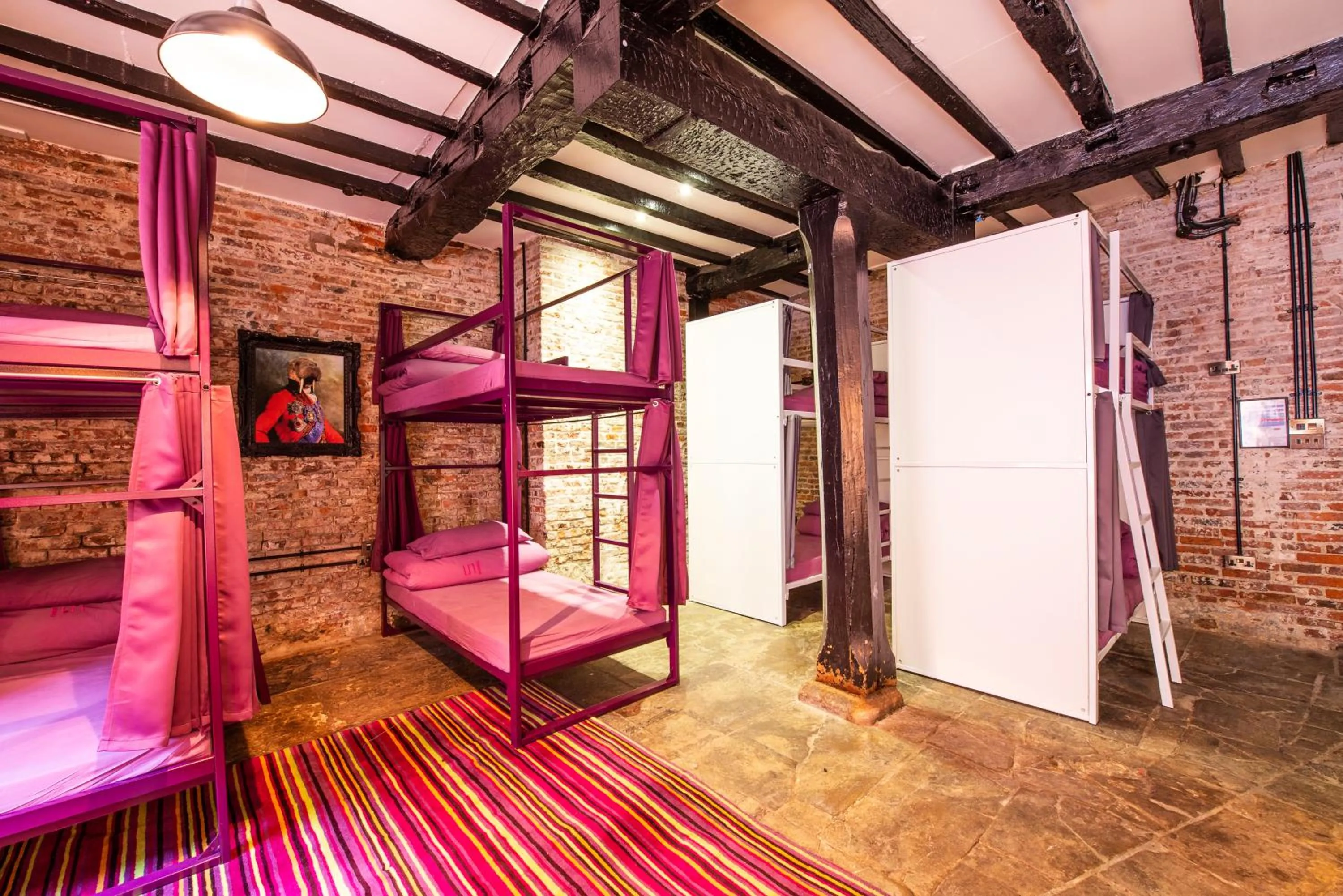 bunk bed, Bed in Safestay York Micklegate