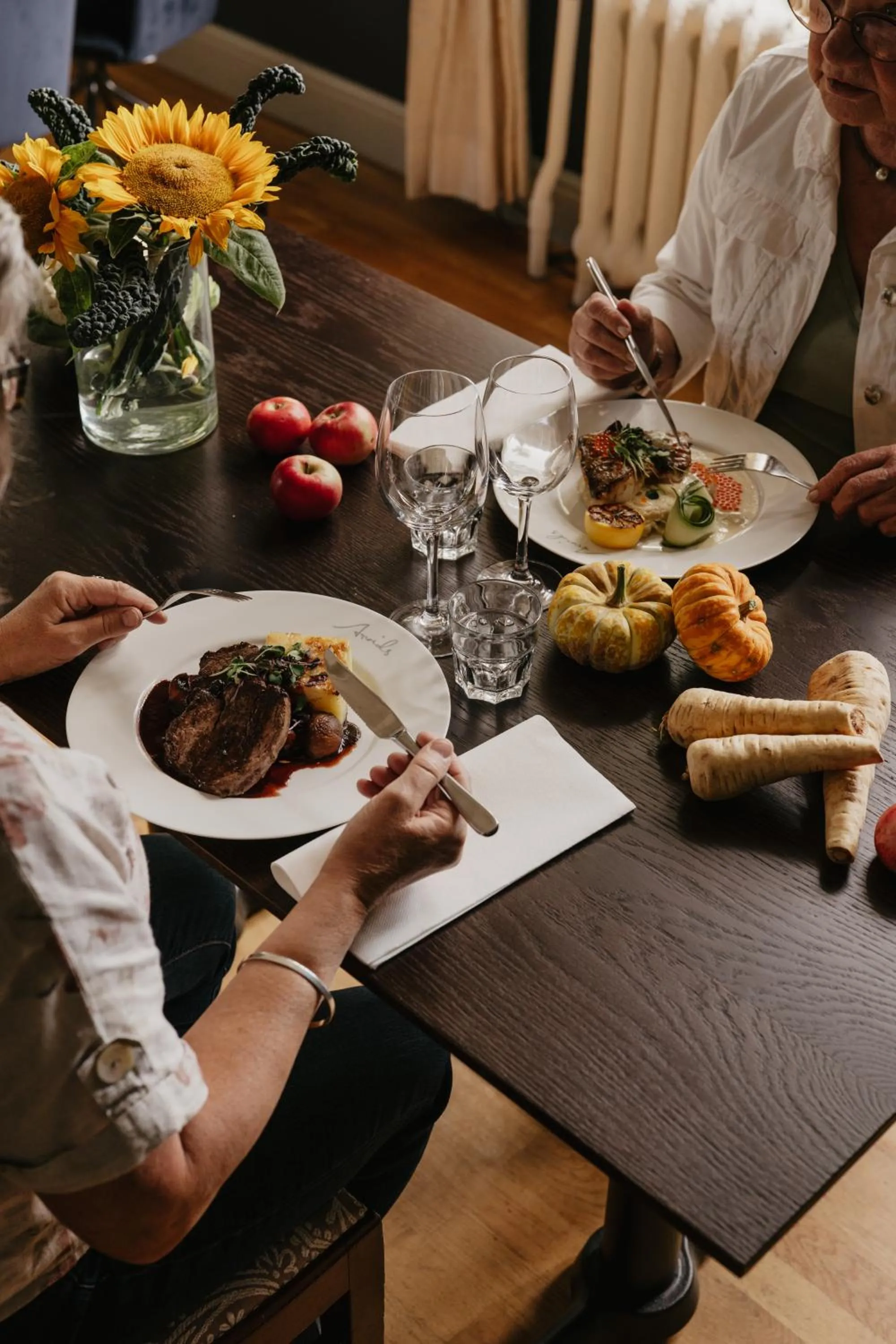 Restaurant/places to eat in Mössebergs Kurort