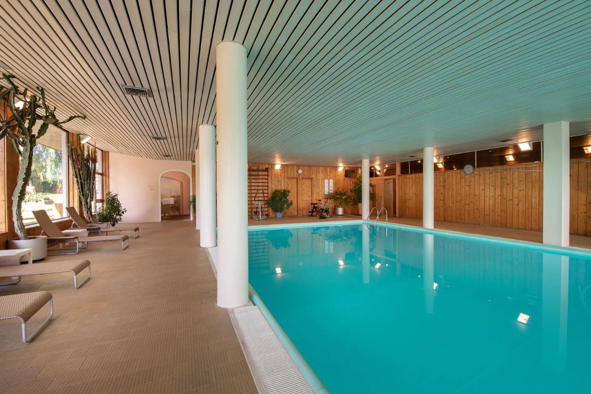 Swimming pool in Hotel Latemar