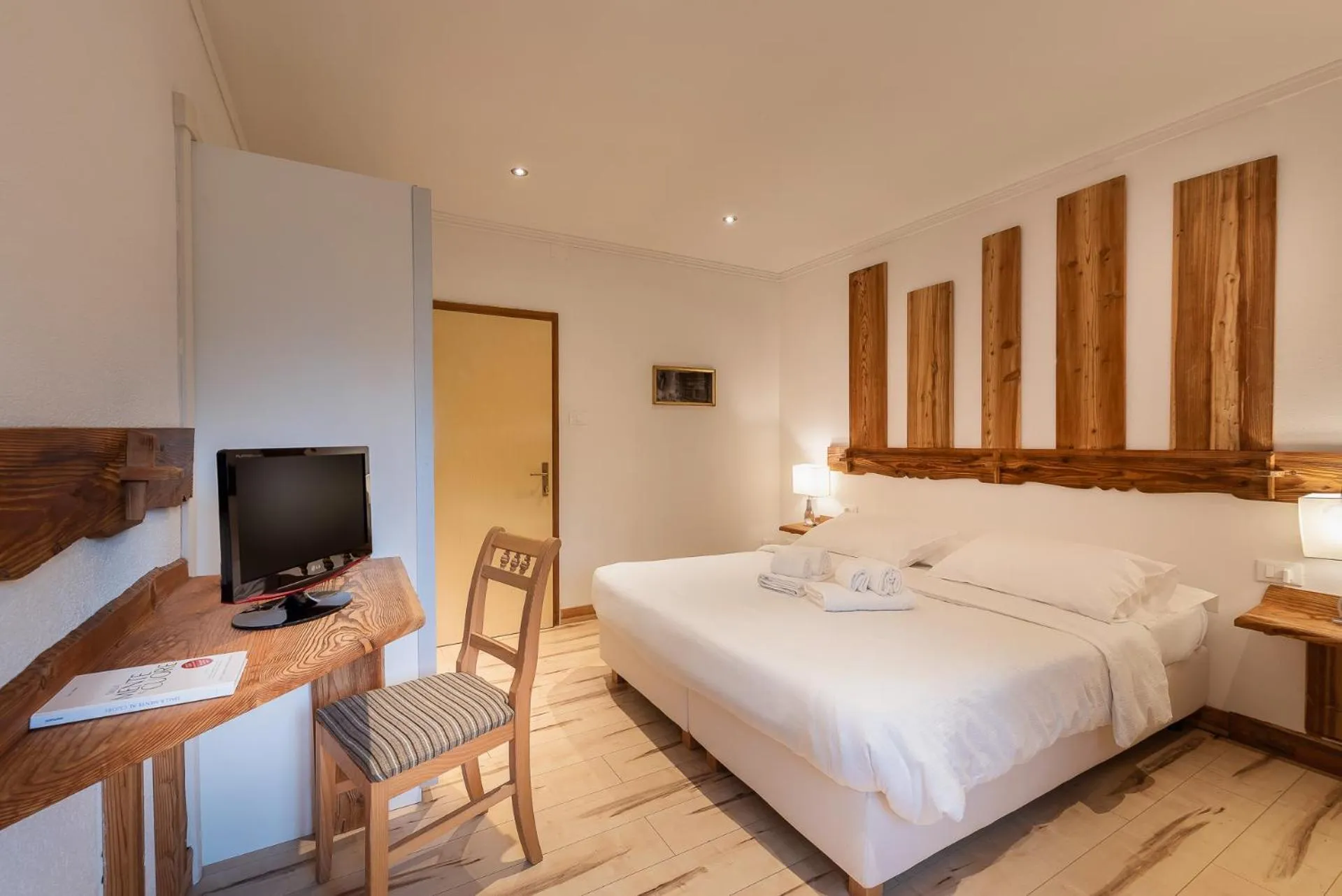 Bed in Hotel Latemar