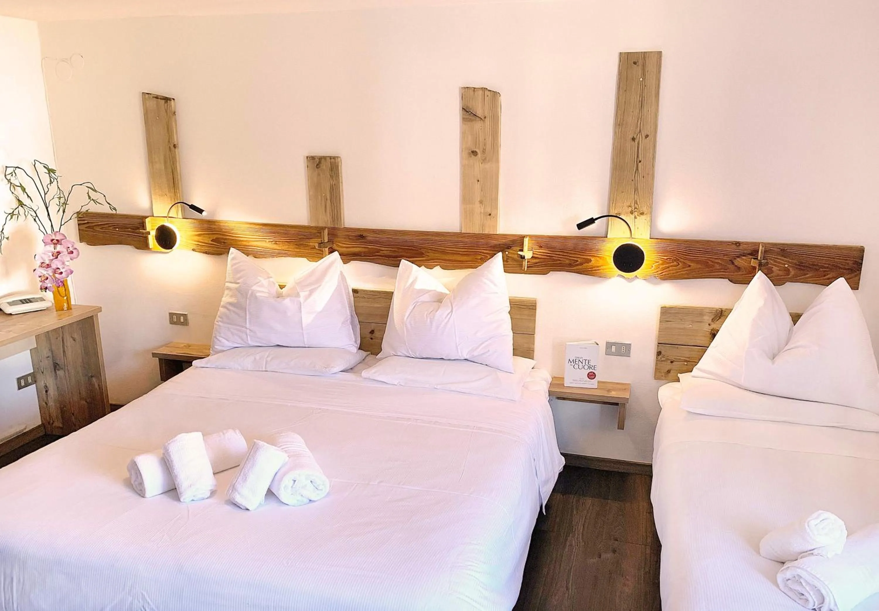 Bedroom, Bed in Hotel Latemar