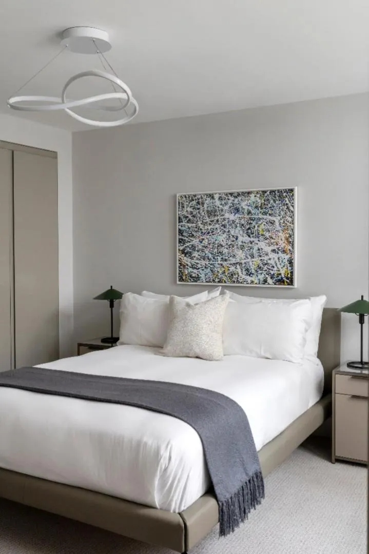 Bedroom, Bed in AKA Marylebone