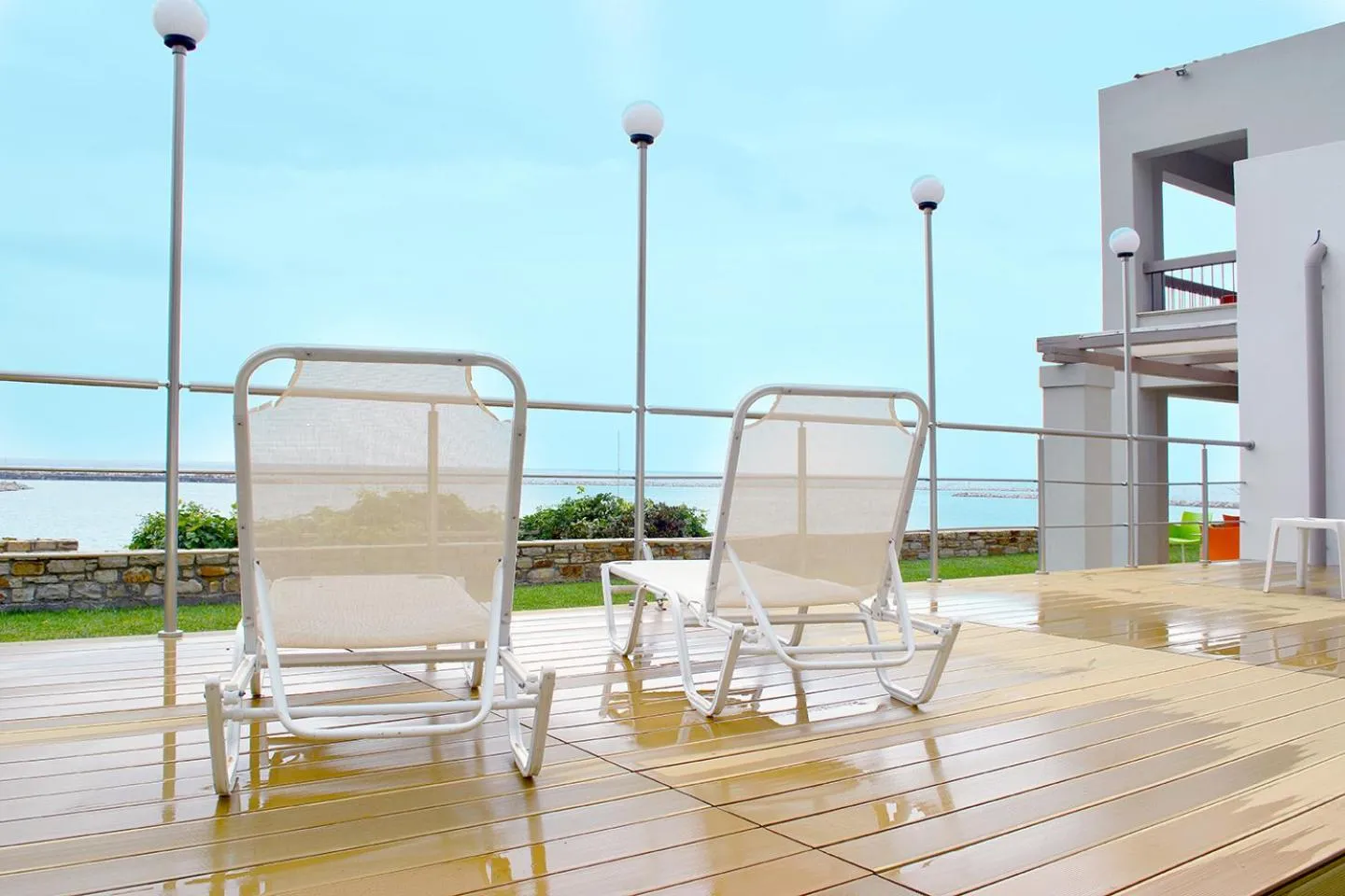 Swimming pool in Kymi Palace