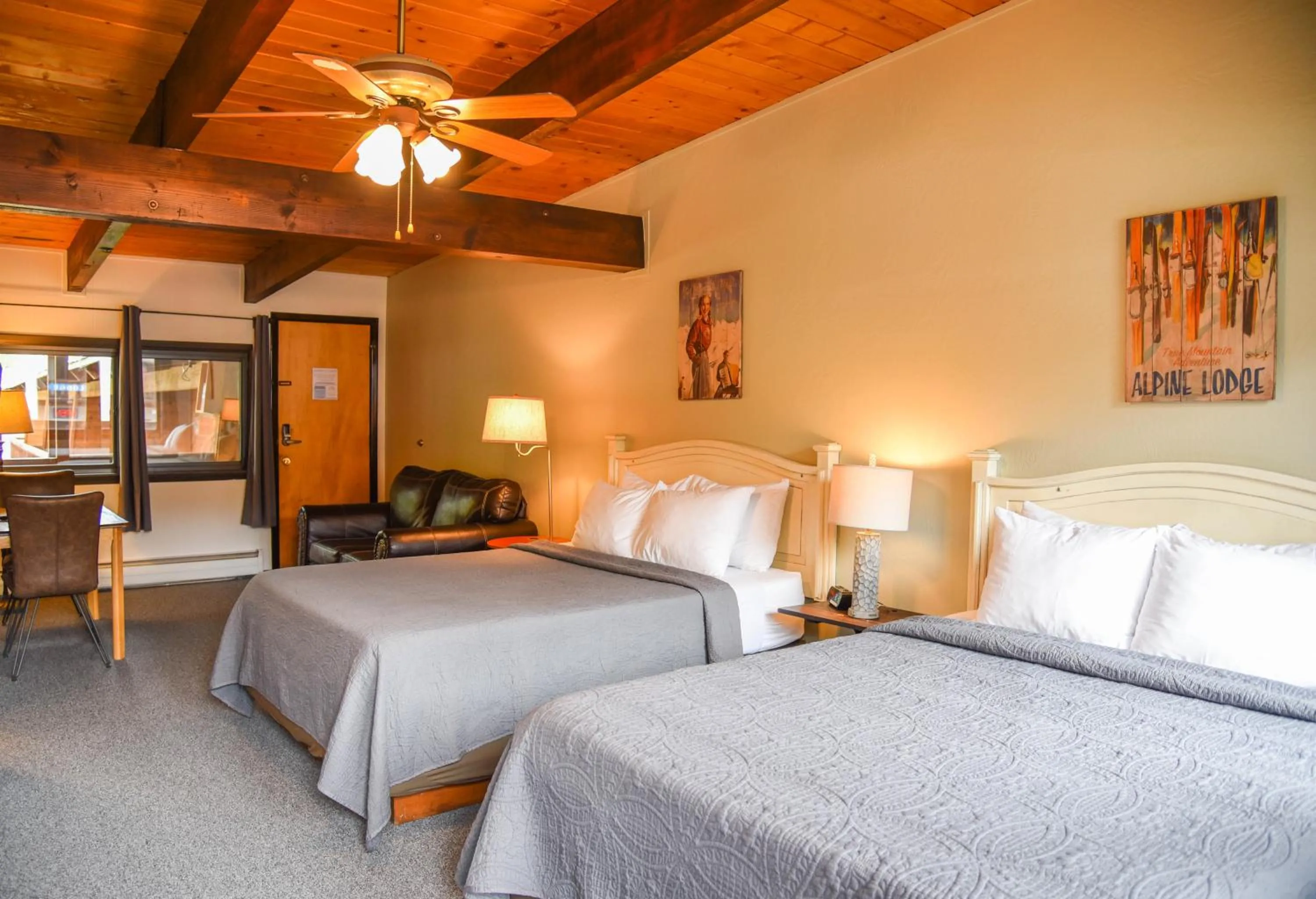 Bed in Alpine Lodge Red River