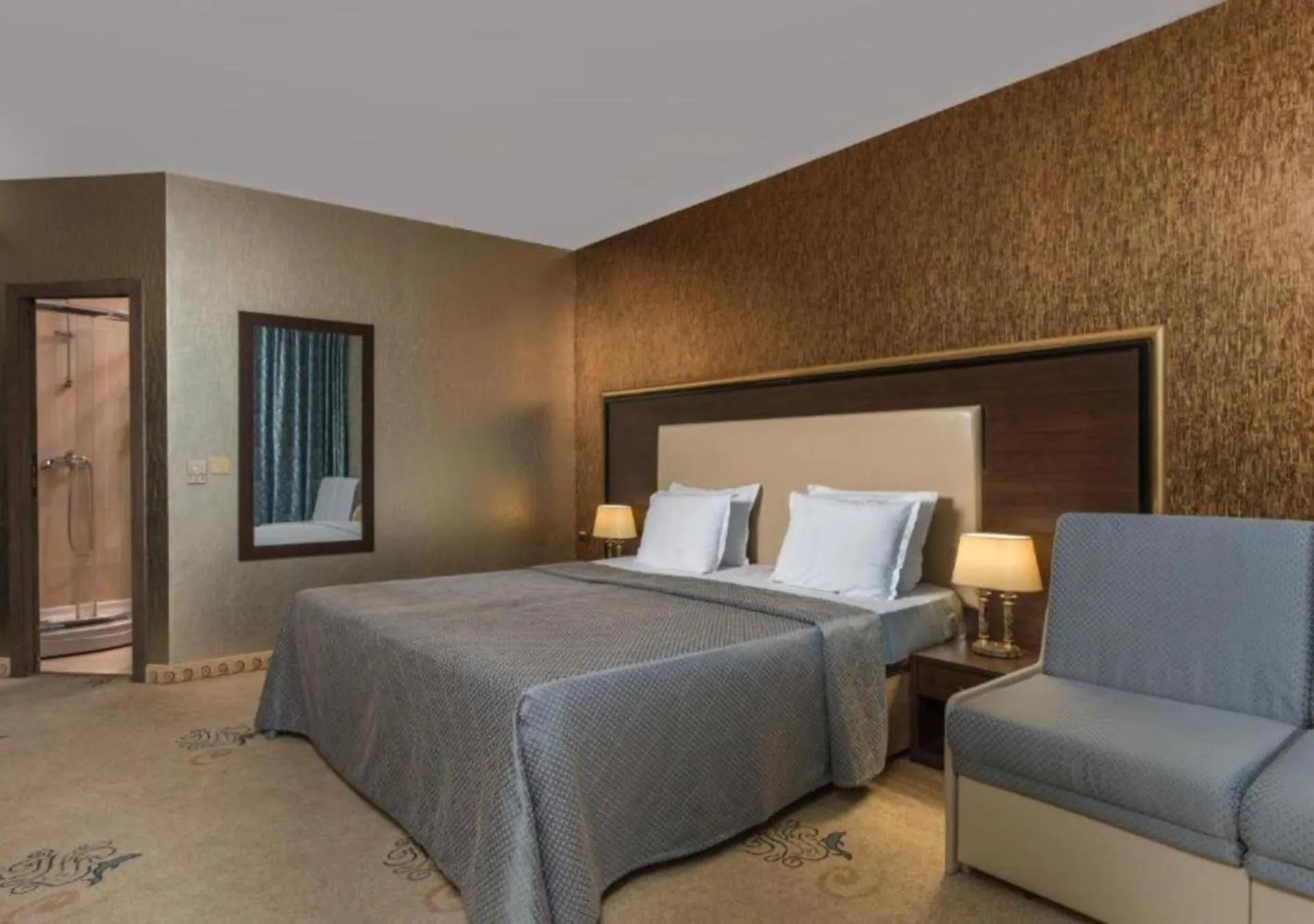 Bed in Hotel Primorsko Del Sol