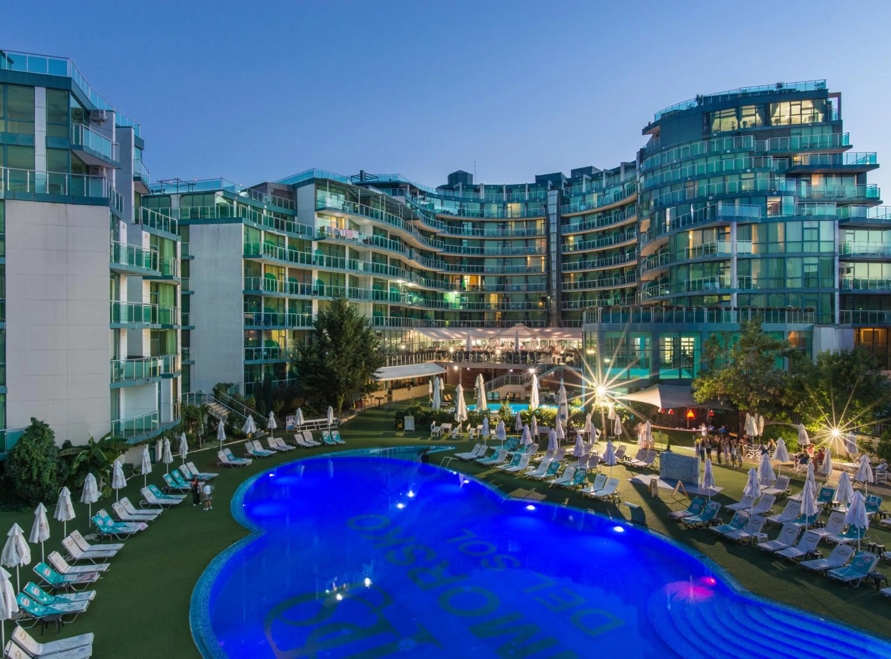 Property building in Hotel Primorsko Del Sol