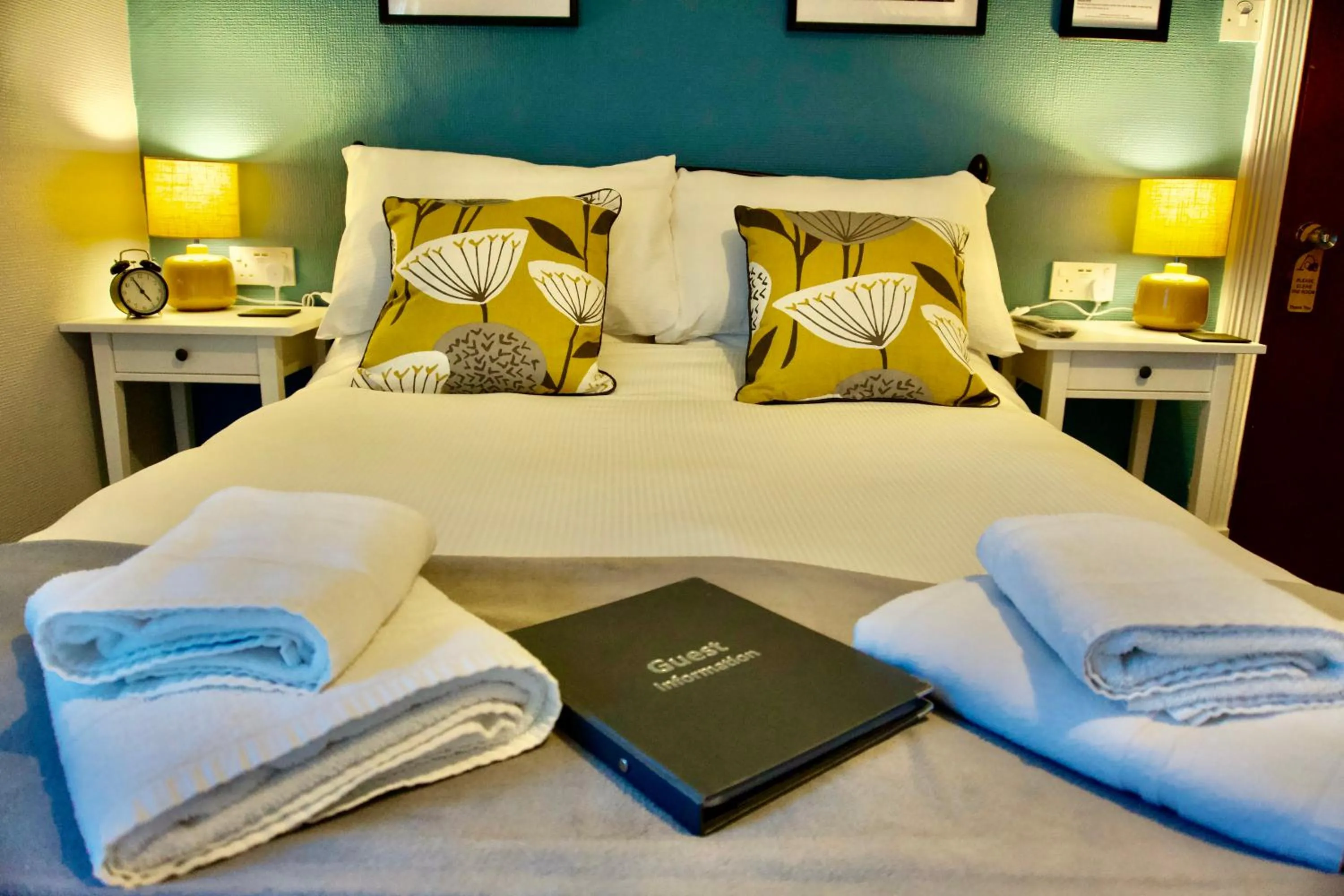 Bedroom, Bed in Greystoke House