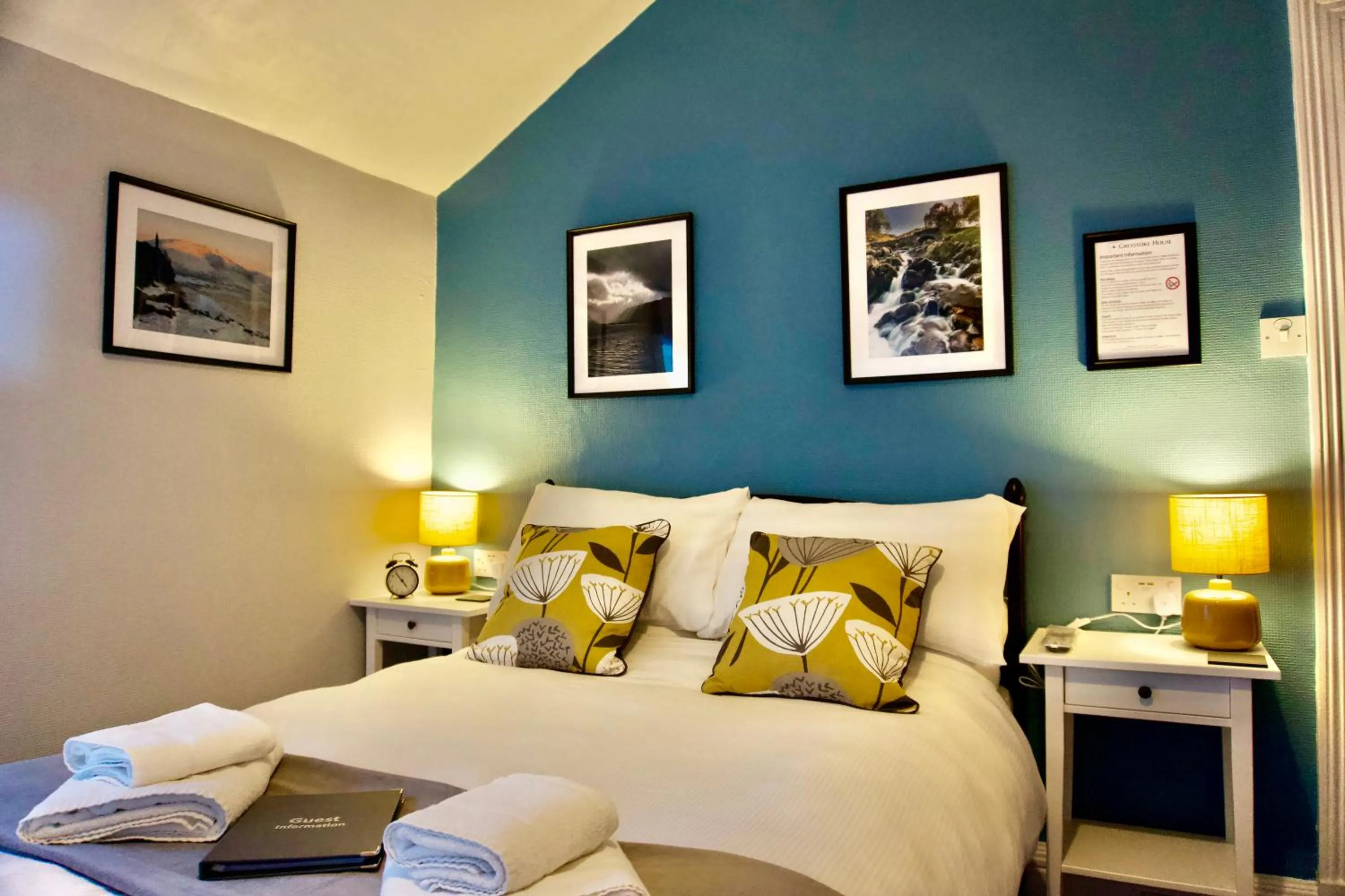 Bedroom, Bed in Greystoke House