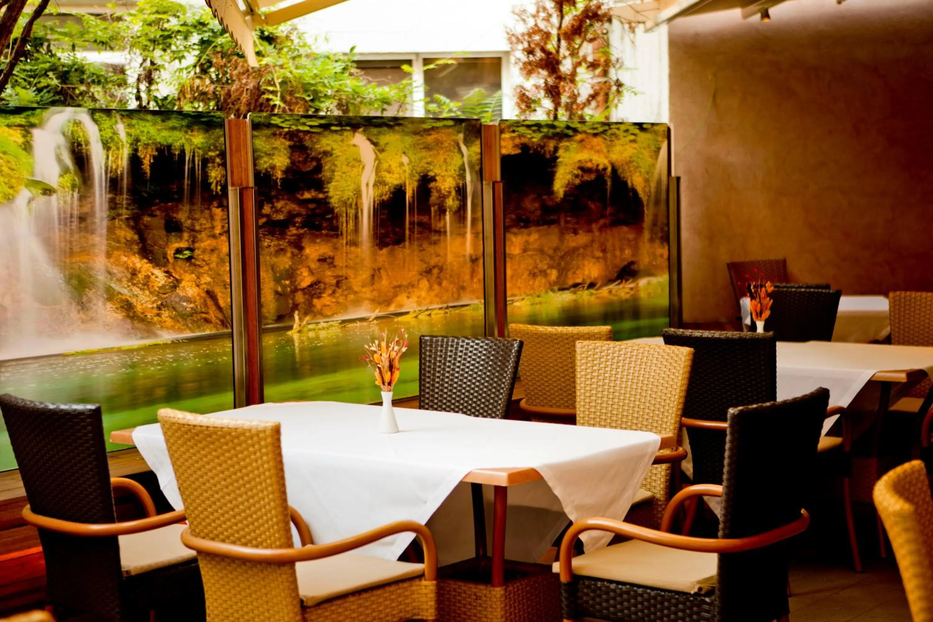 Restaurant/places to eat in Eurostars Sofia City