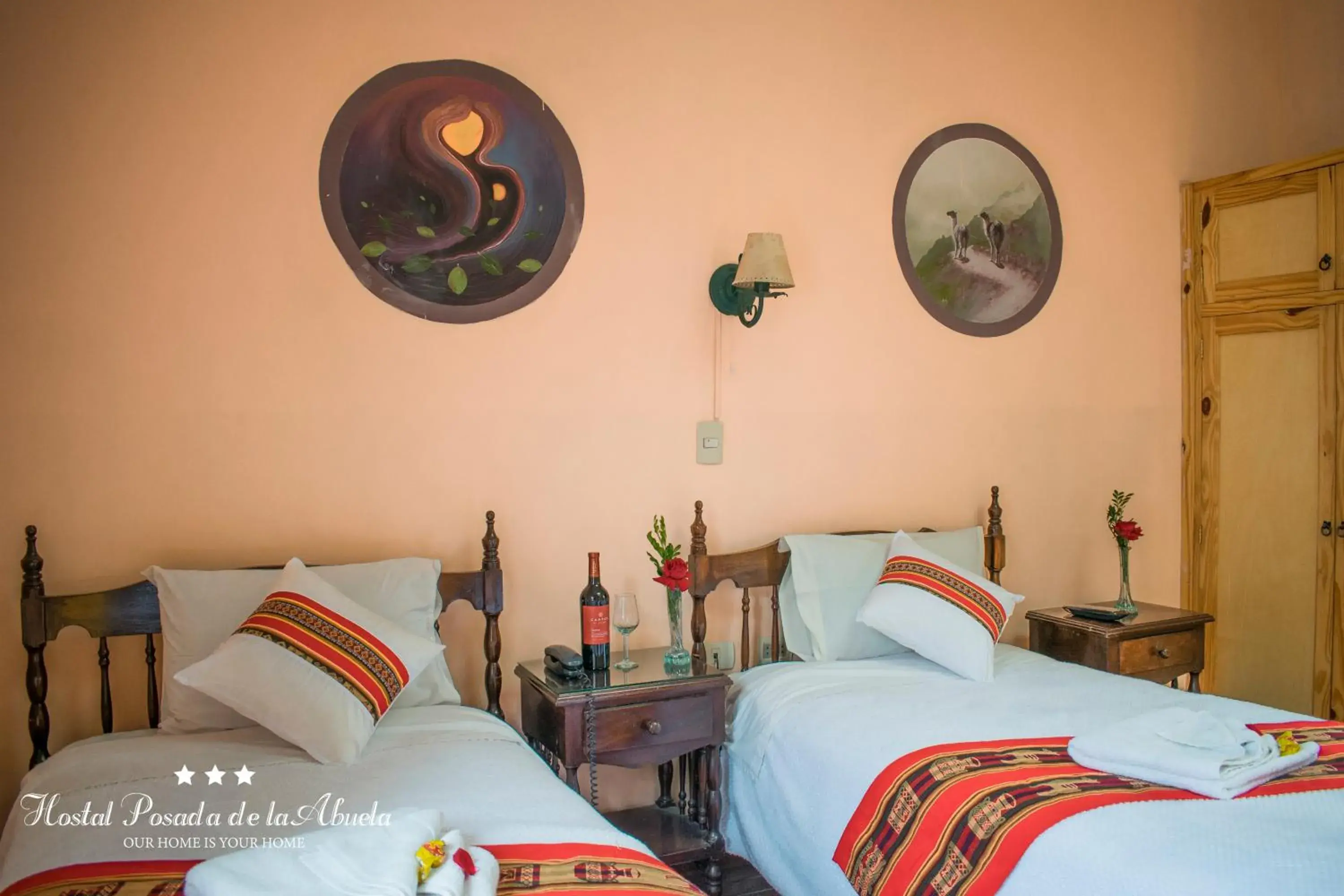 Hostal La Posada De La Abuela Hostal La Posada De La Abuela