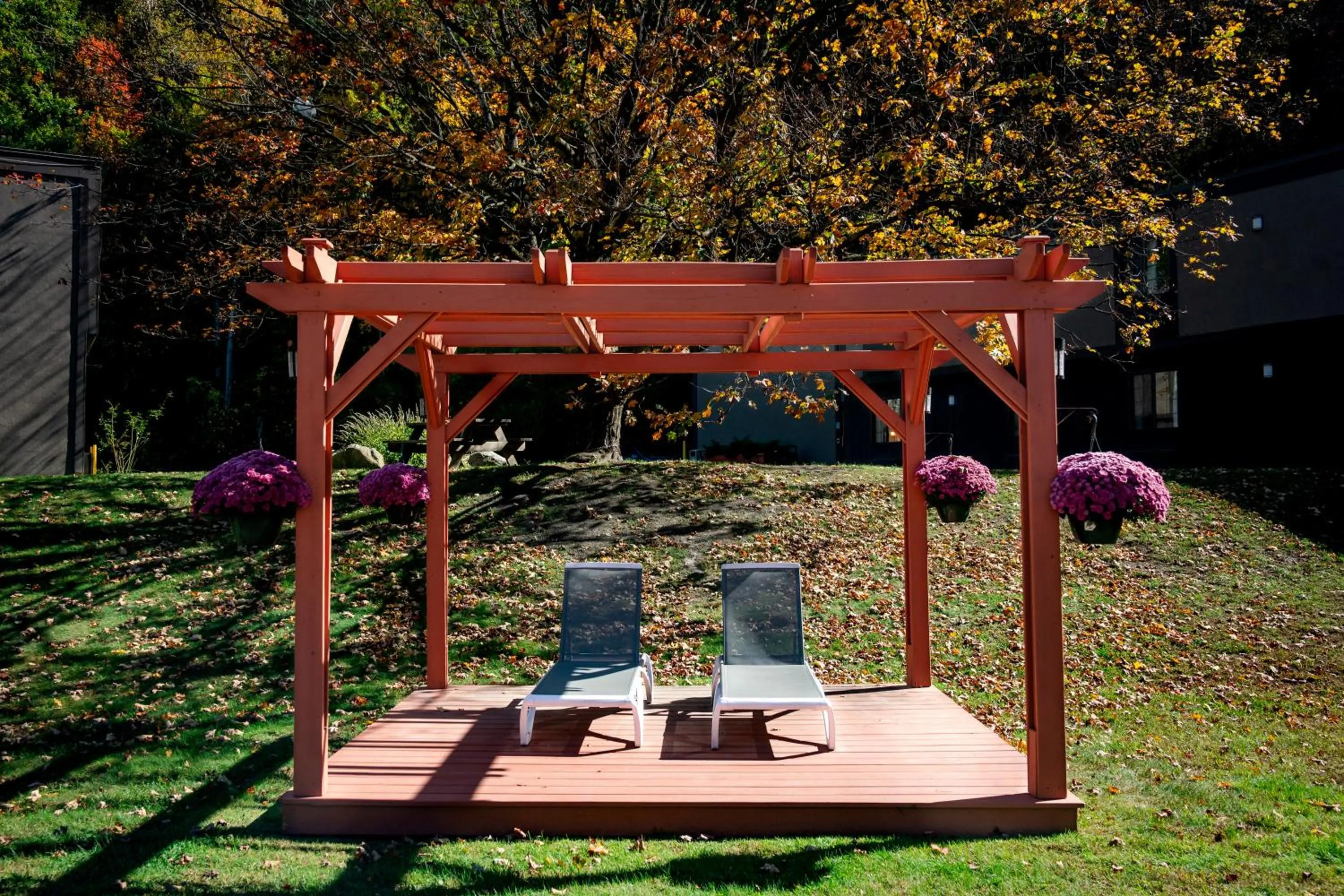 Patio in Fireside Inn & Suites West Lebanon