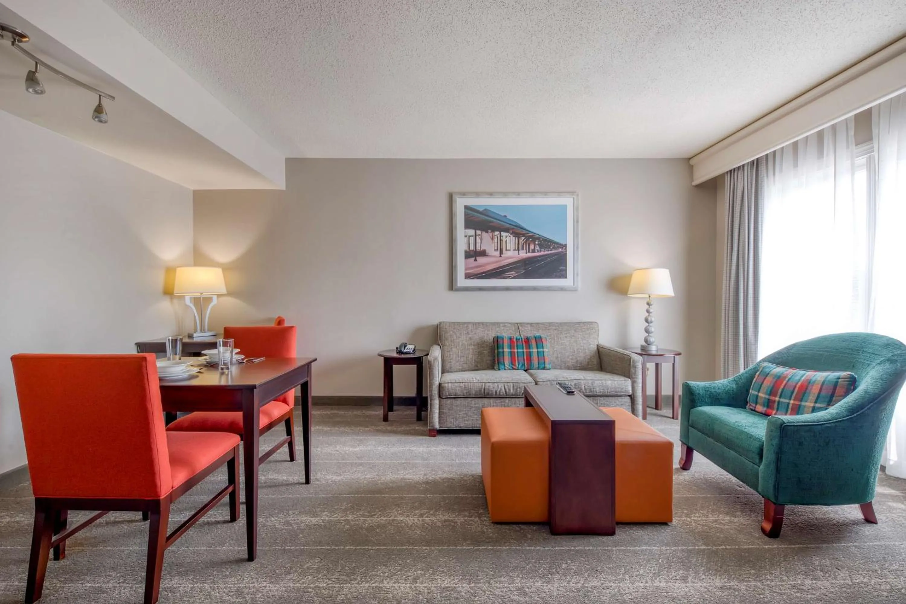 Living room in Homewood Suites by Hilton Olmsted Village