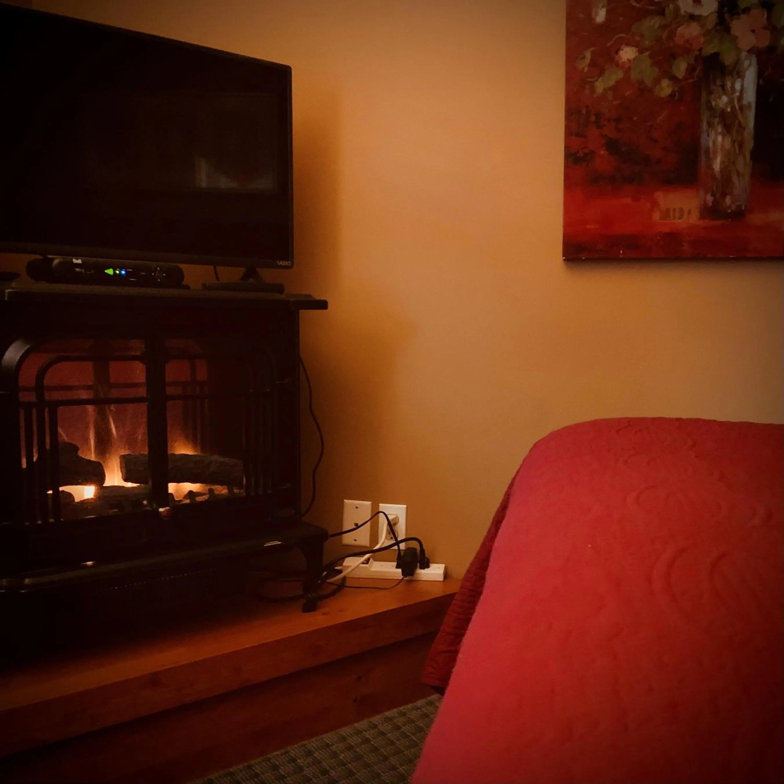 flat iron in WeatherPine Inn