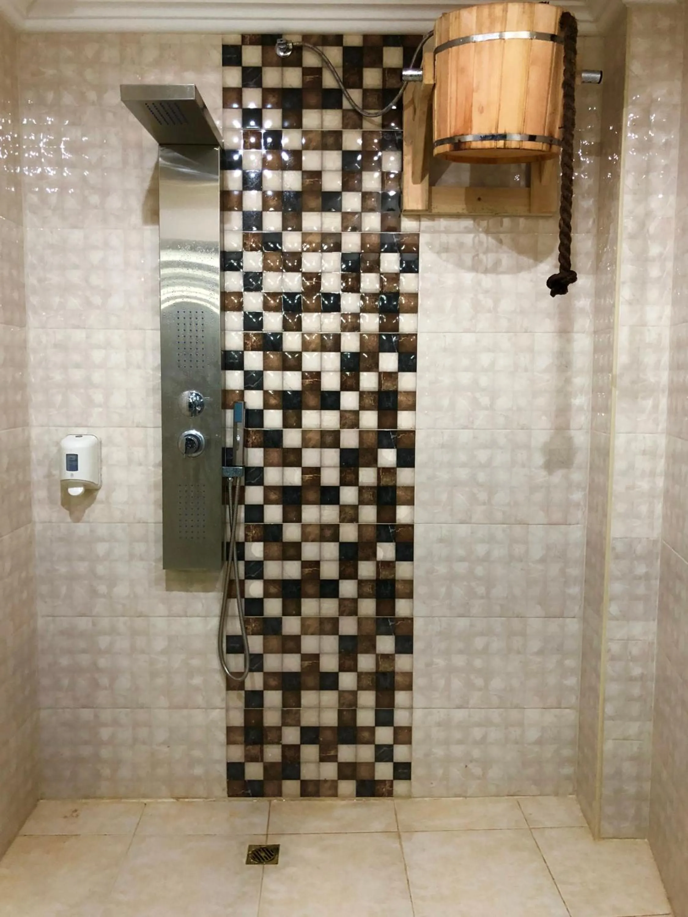 Spa and wellness centre/facilities in Elegant Lux Hotel