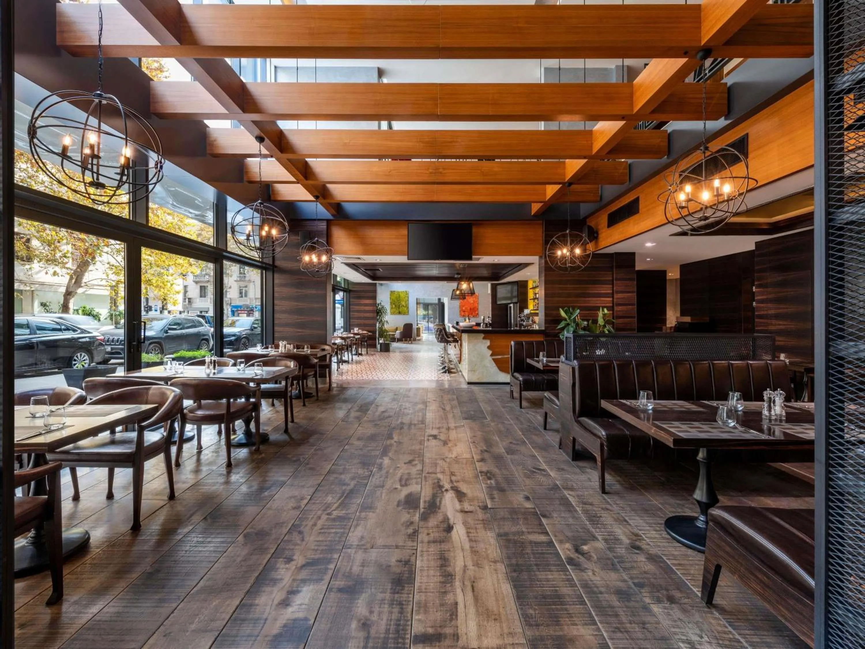 Property building in Tbilisi Saburtalo Hotel by Mercure