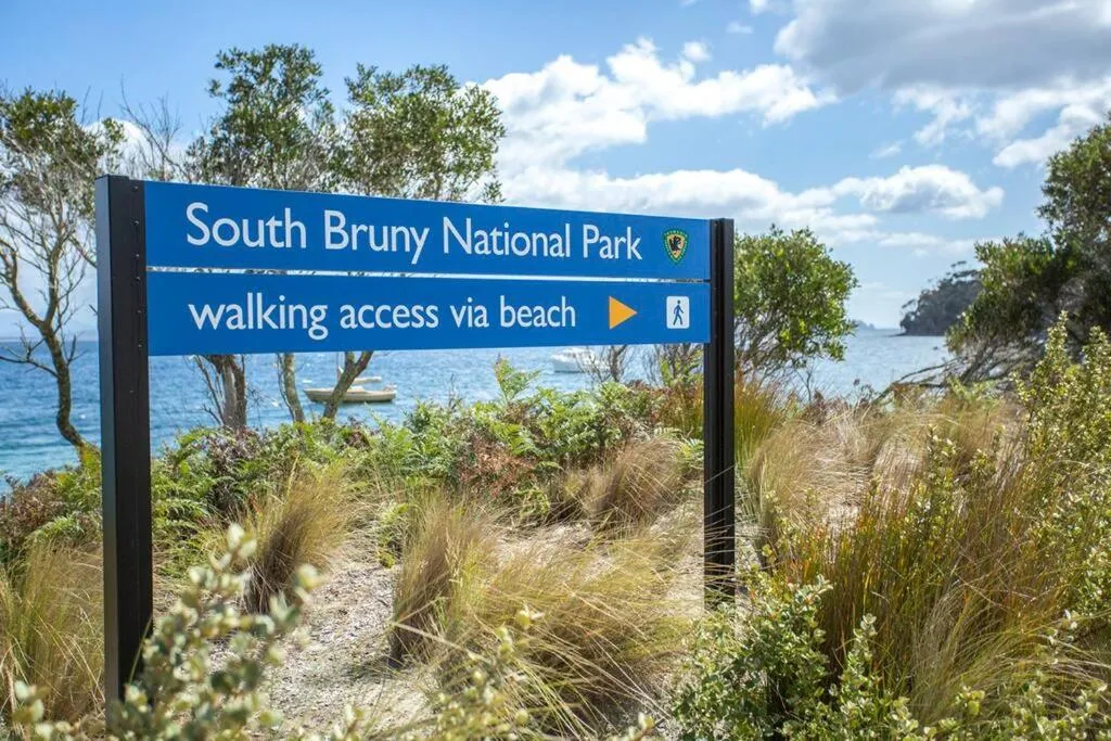 Bruny Island Escapes and Hotel Bruny