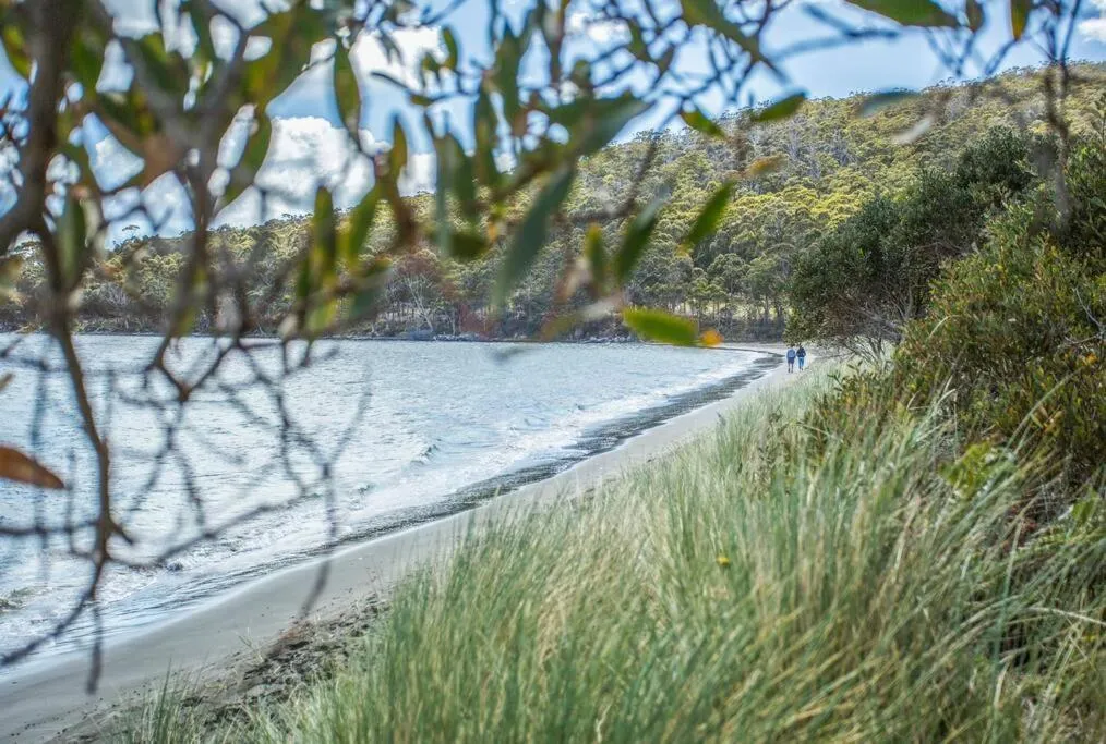 Bruny Island Escapes and Hotel Bruny