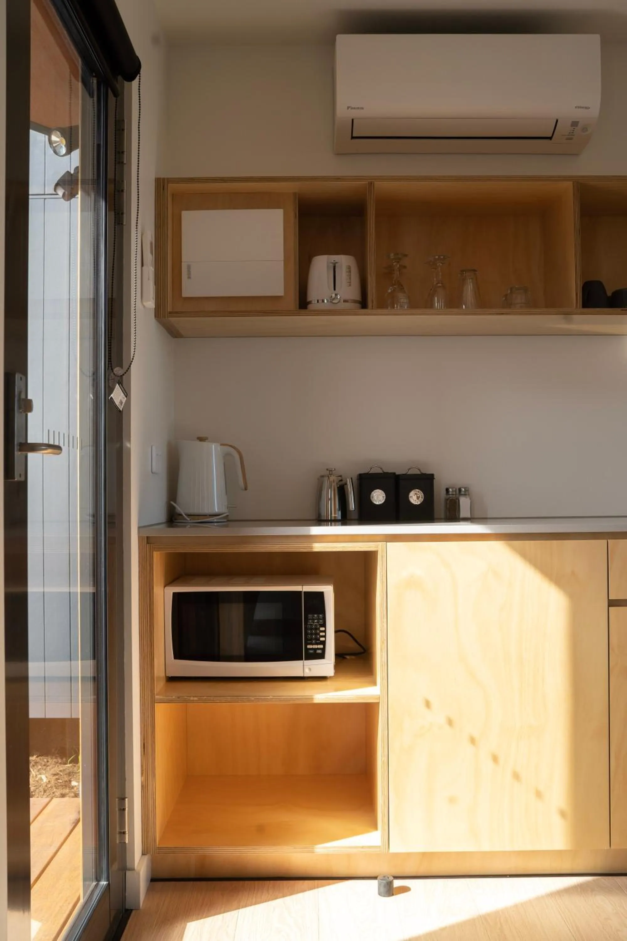 Coffee/tea facilities in Bruny Island Escapes and Hotel Bruny