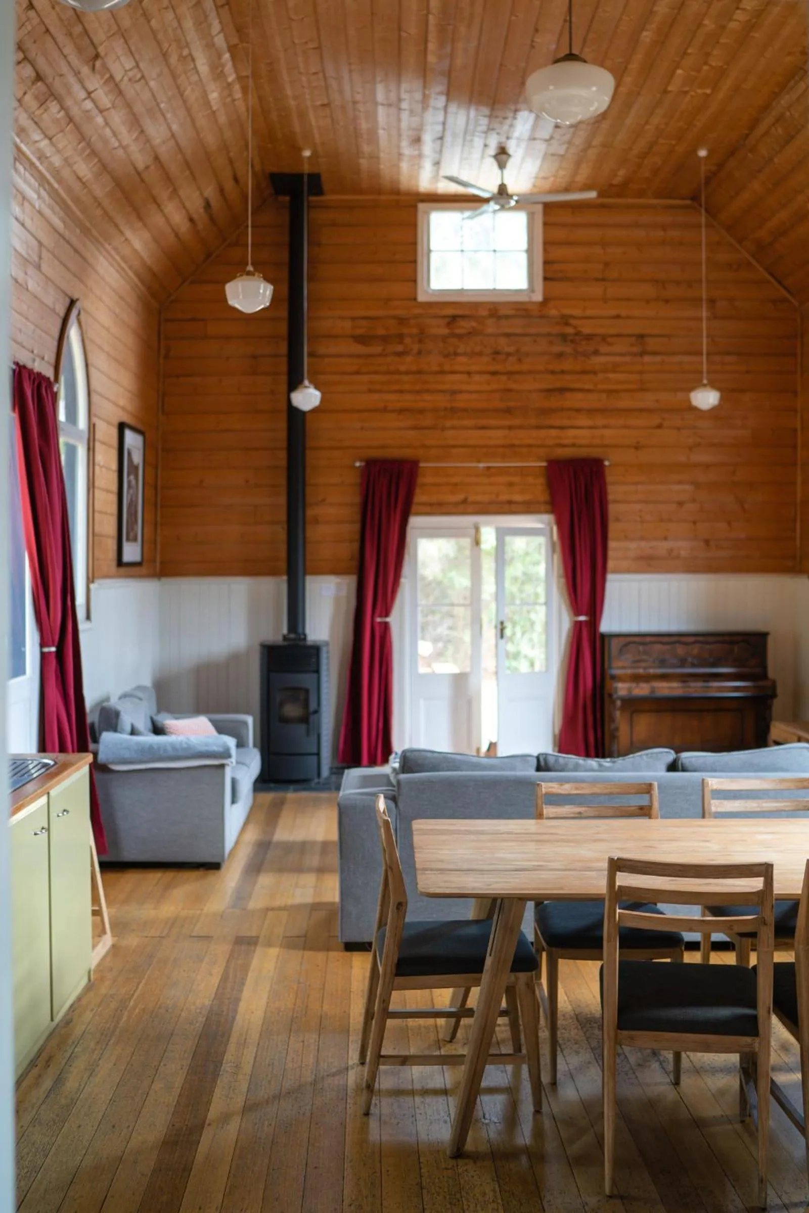Living room in Bruny Island Escapes and Hotel Bruny