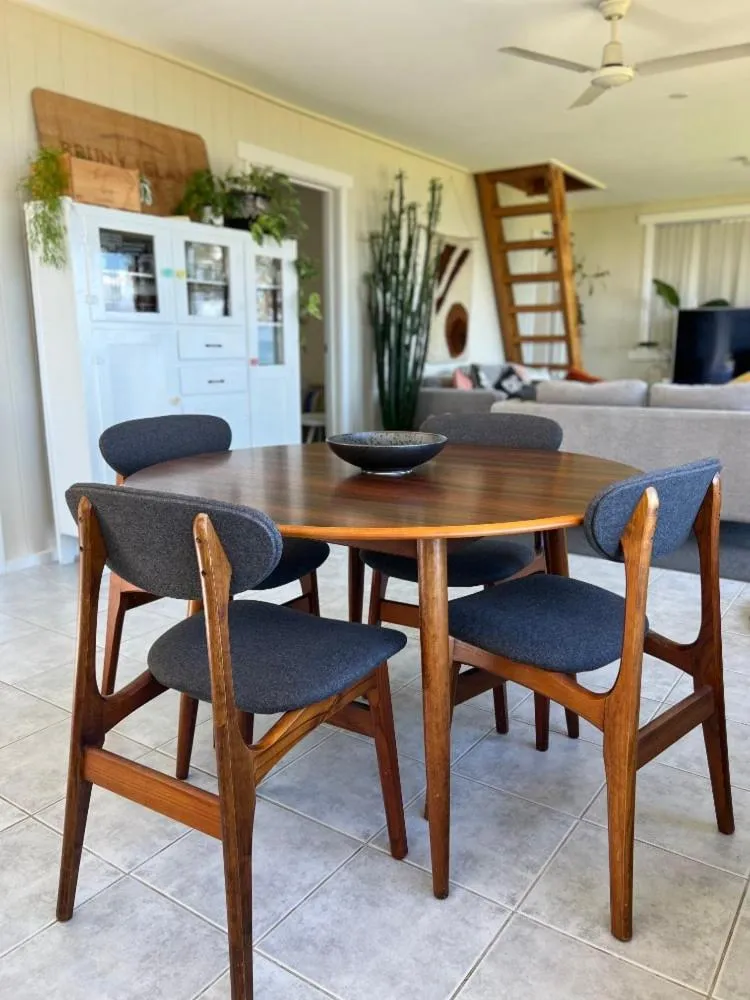 Dining area in Bruny Island Escapes and Hotel Bruny
