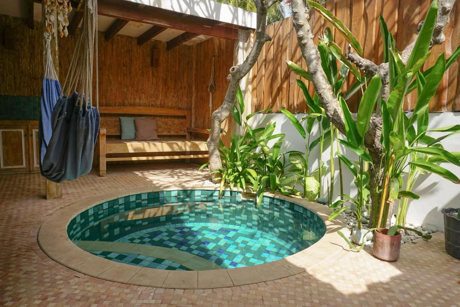 Day in Jawa House Private Villas